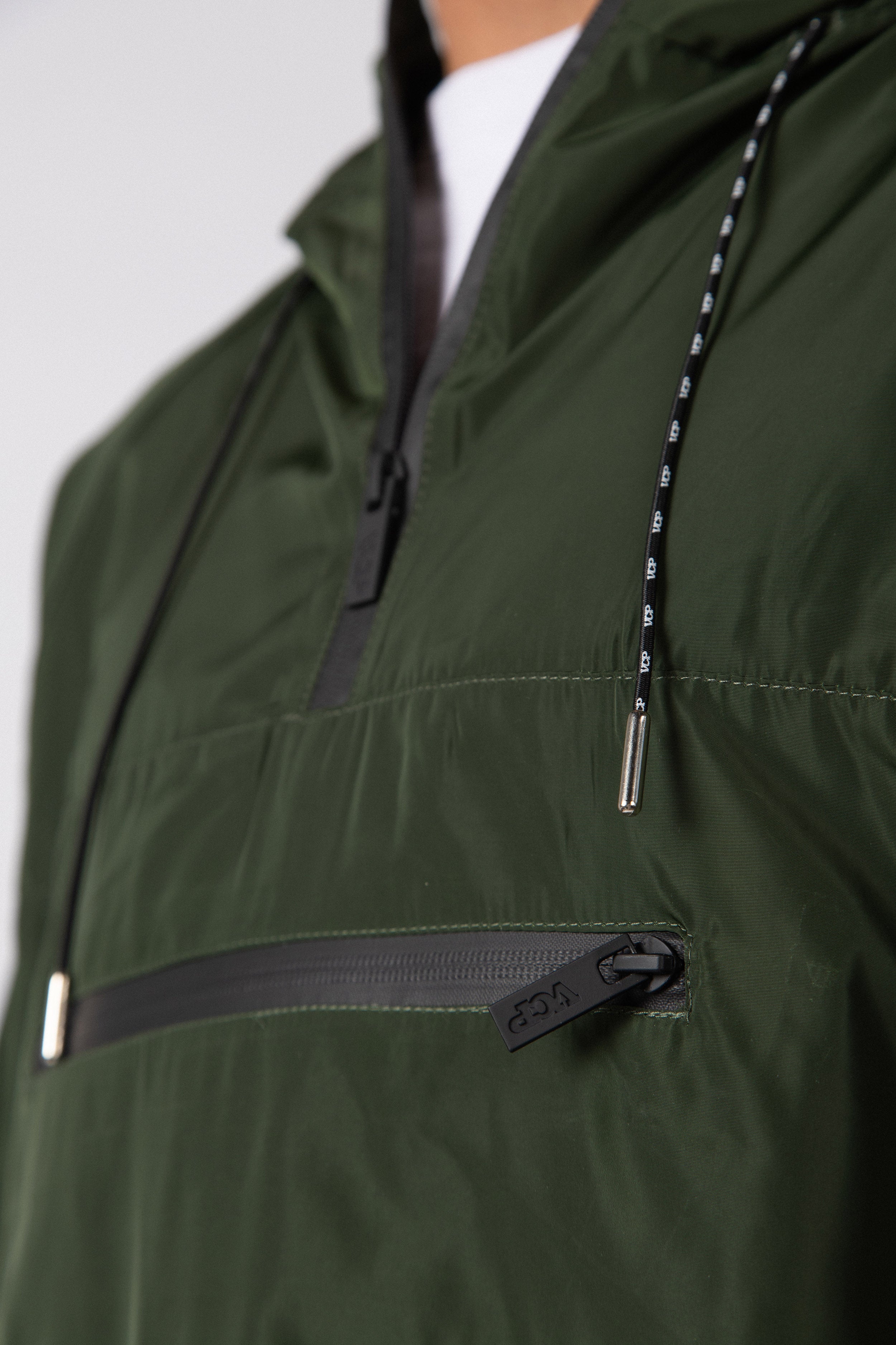 Rompevientos Anorak Braves Militar