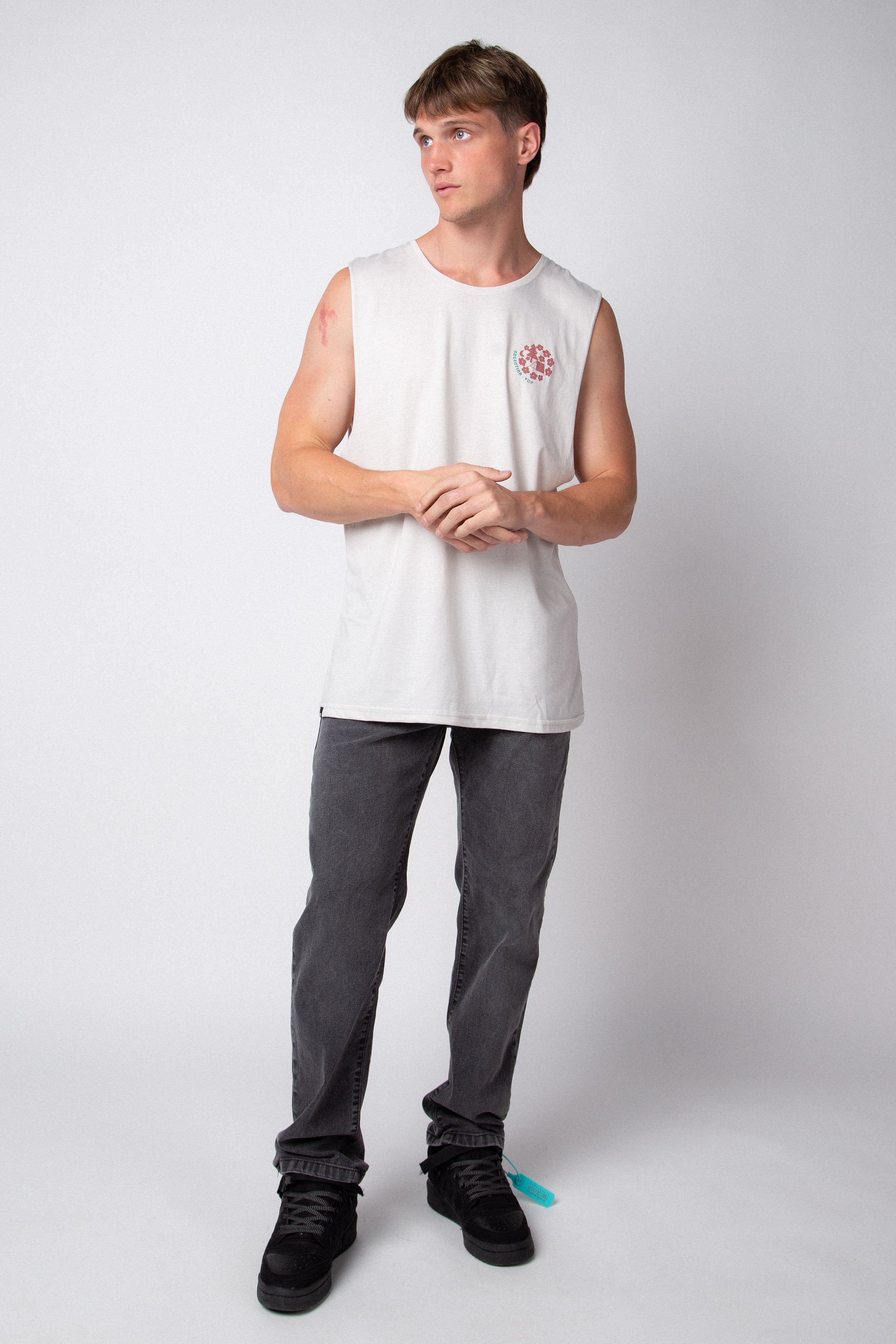 Musculosa Sudadera Alerces Hueso