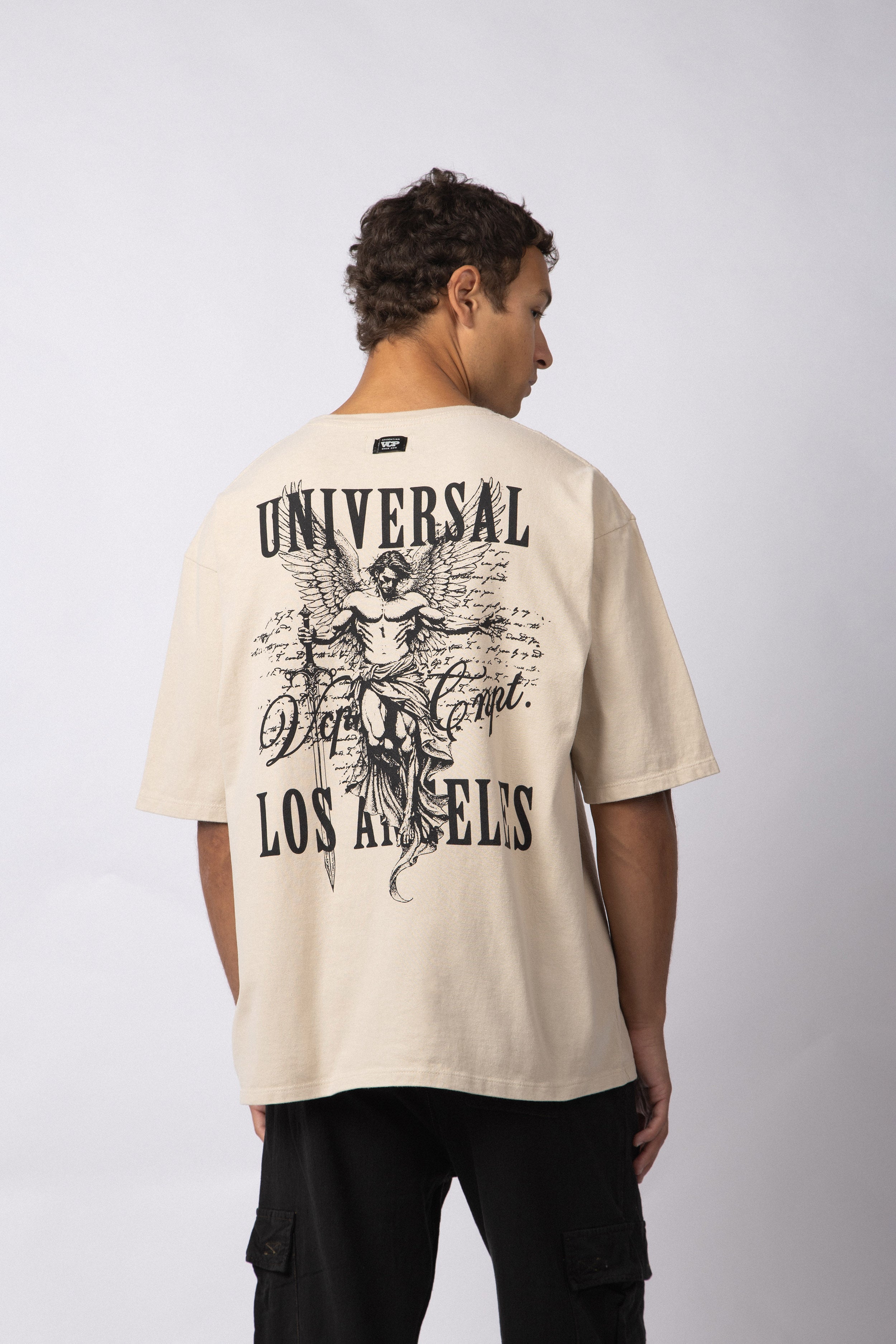 Remera Over Rhy Angeles Arena