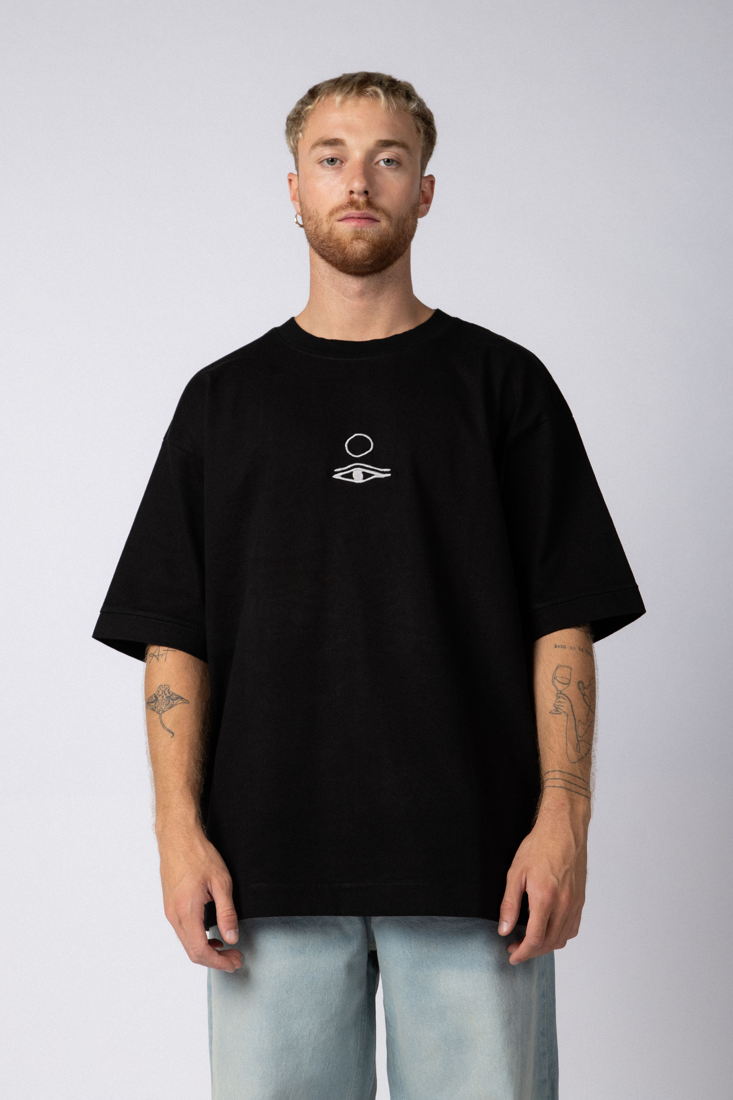 Remera Over GR Asana Negra