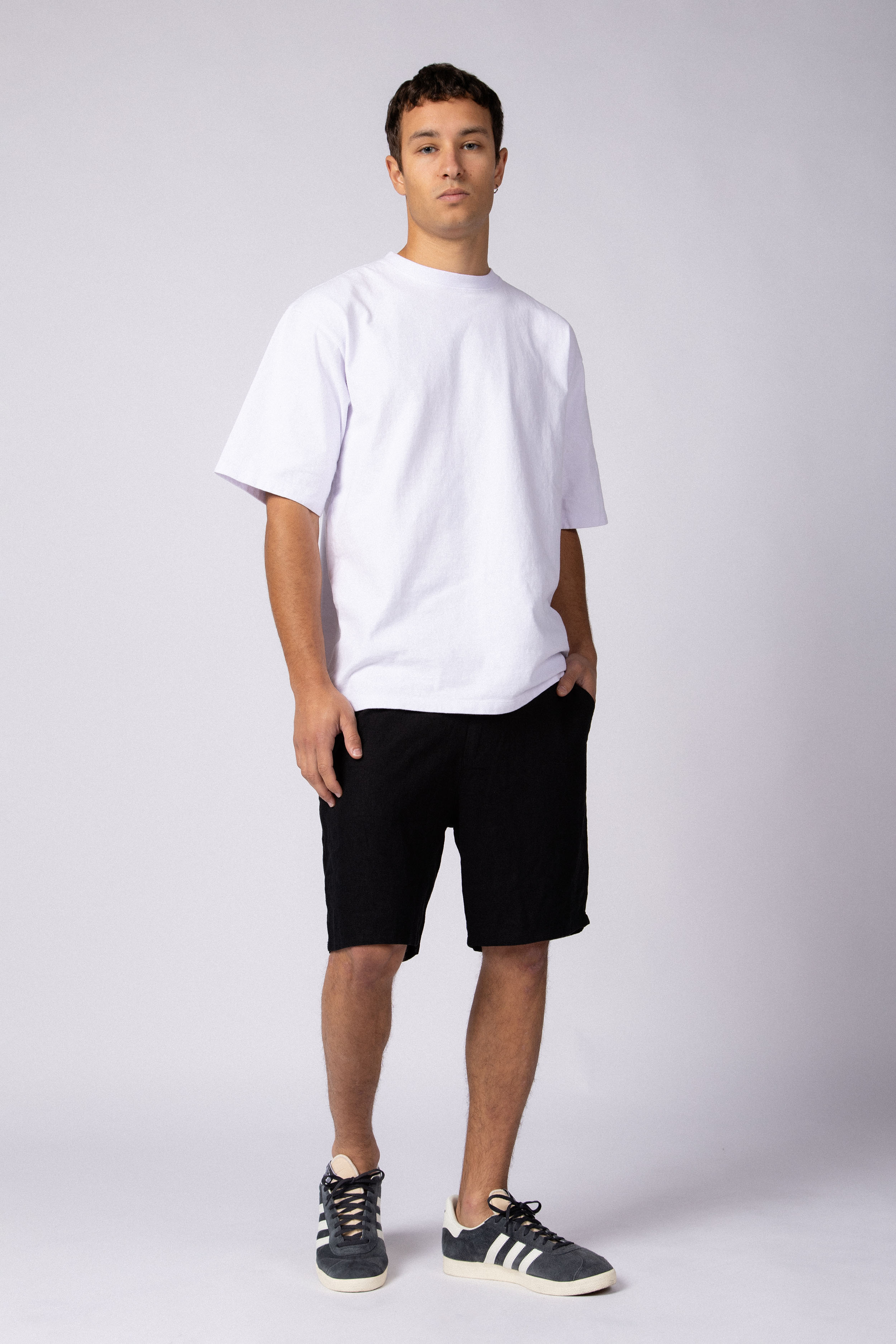 Bermuda Lino Thim Negra