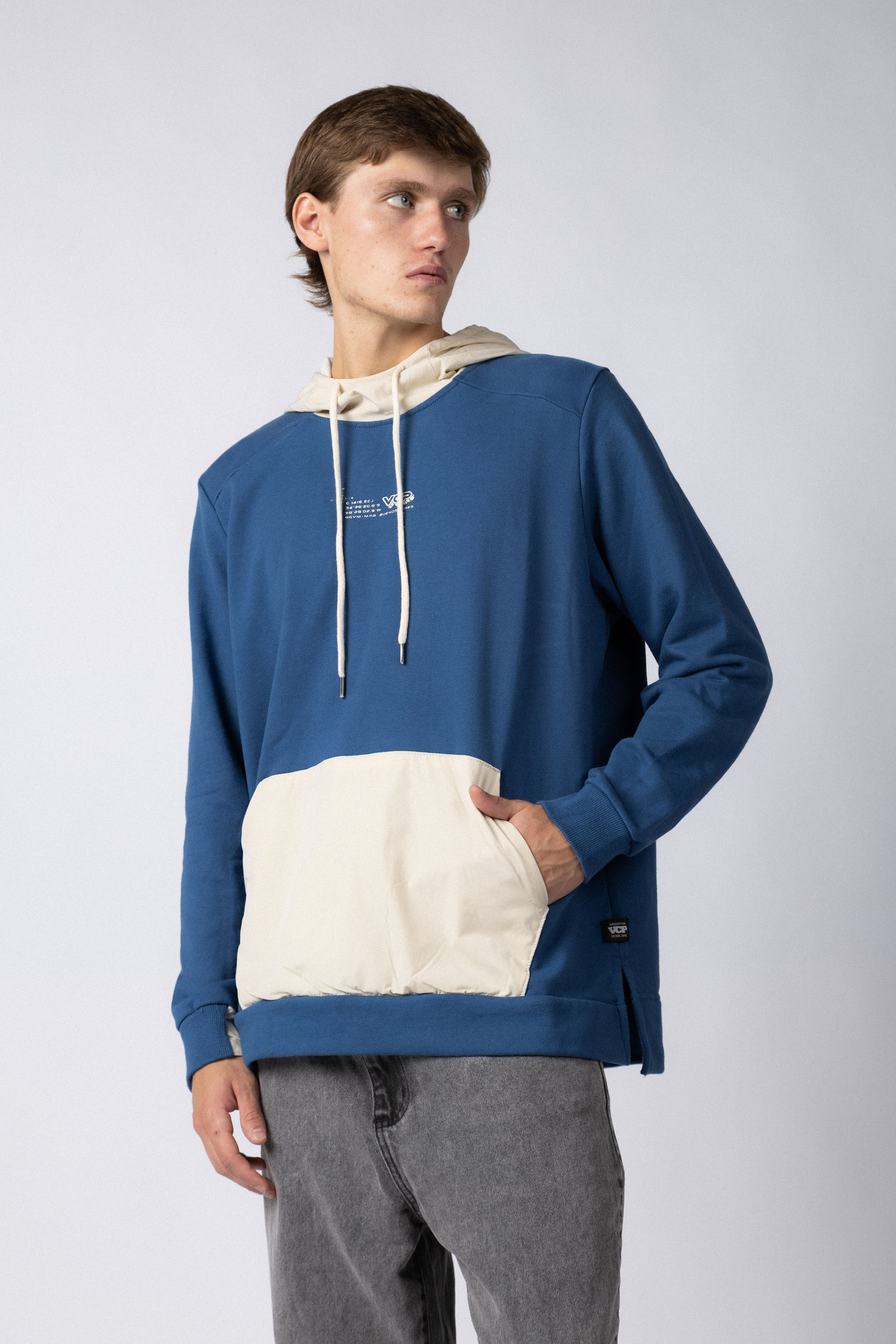 Buzo Canguro Bering Azul