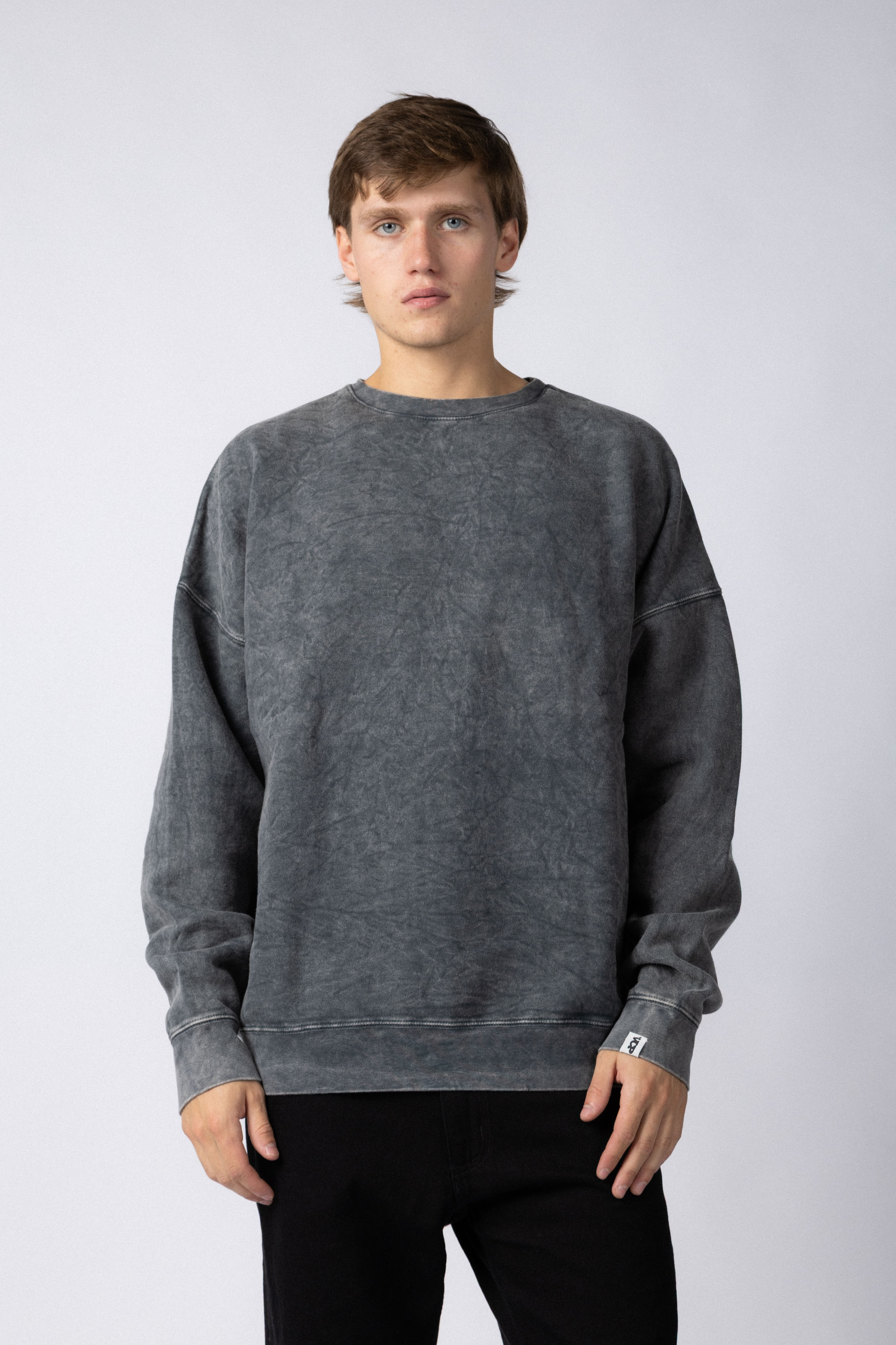 Buzo Over Trabant Gris