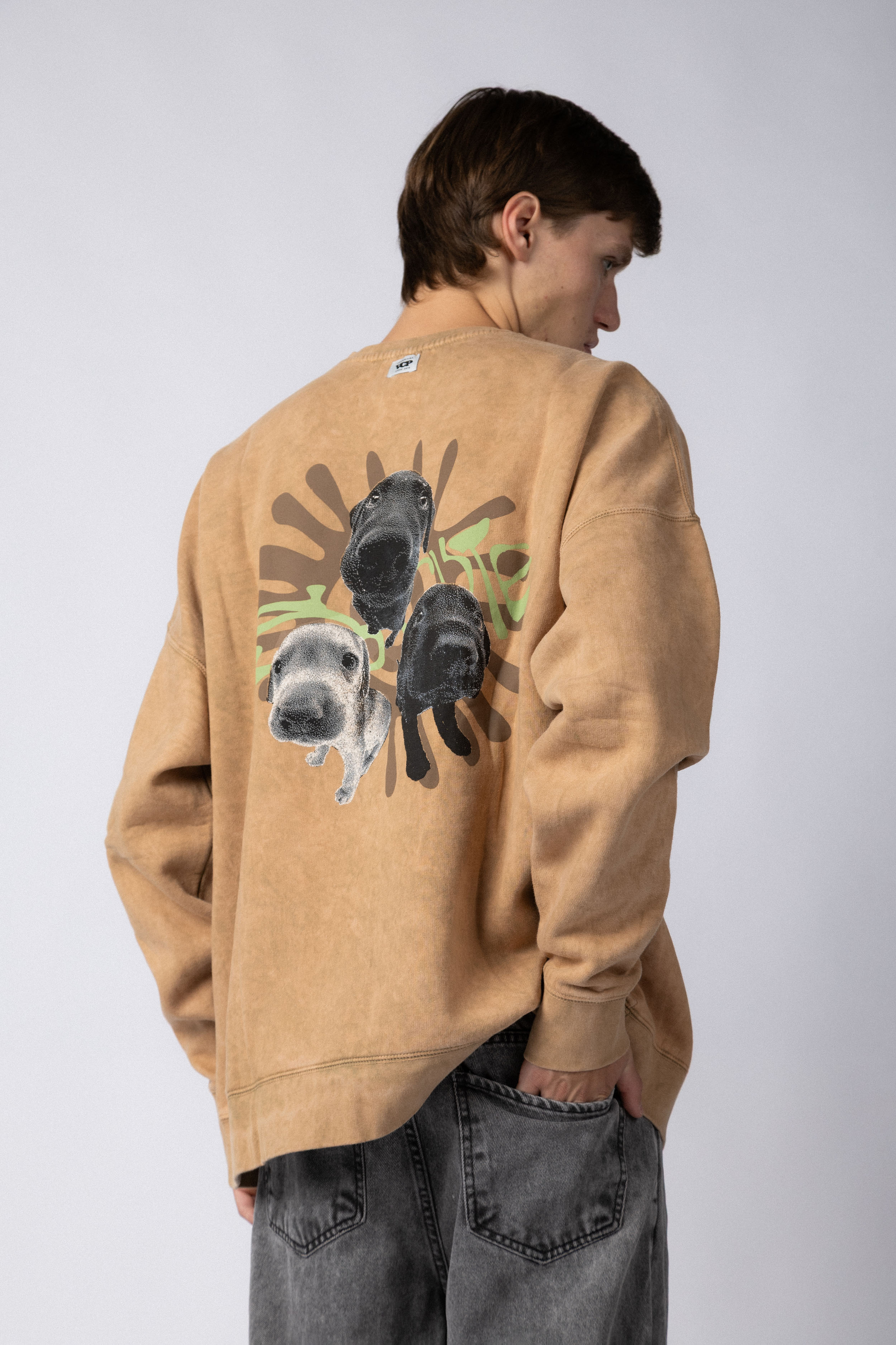 Buzo Over Roux Cute Beige