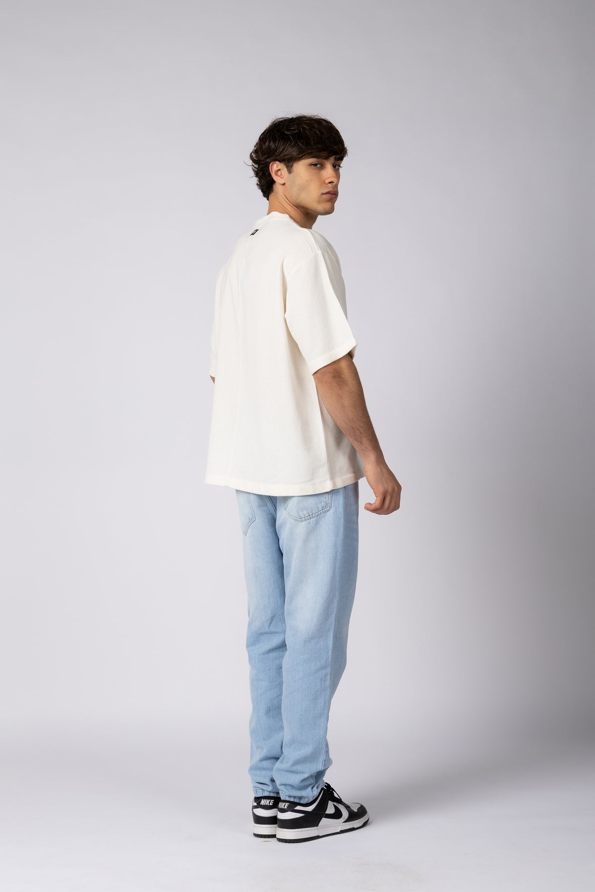 Remera Over Lino Rivo Blanca
