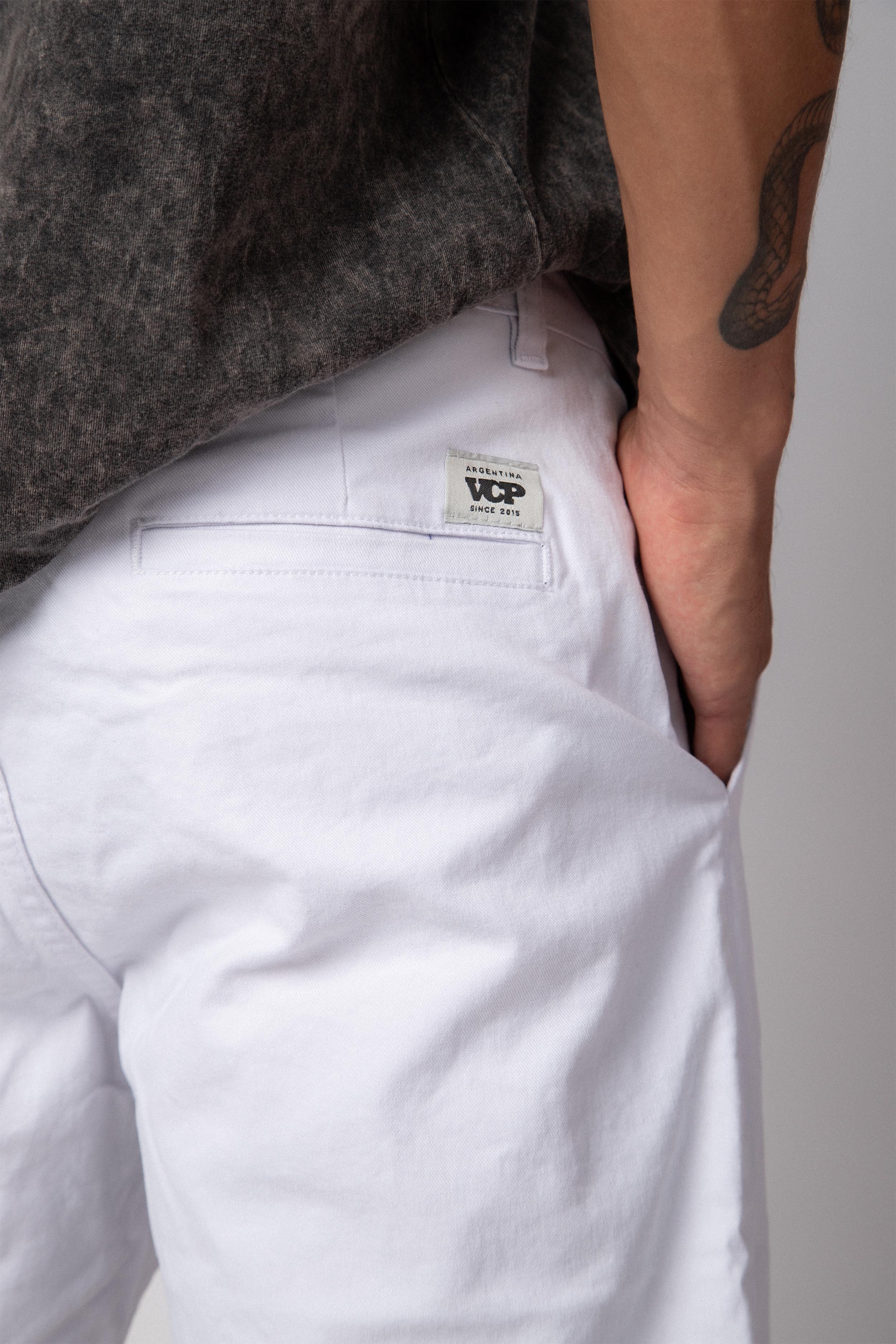 Bermuda Chino Prius Blanca