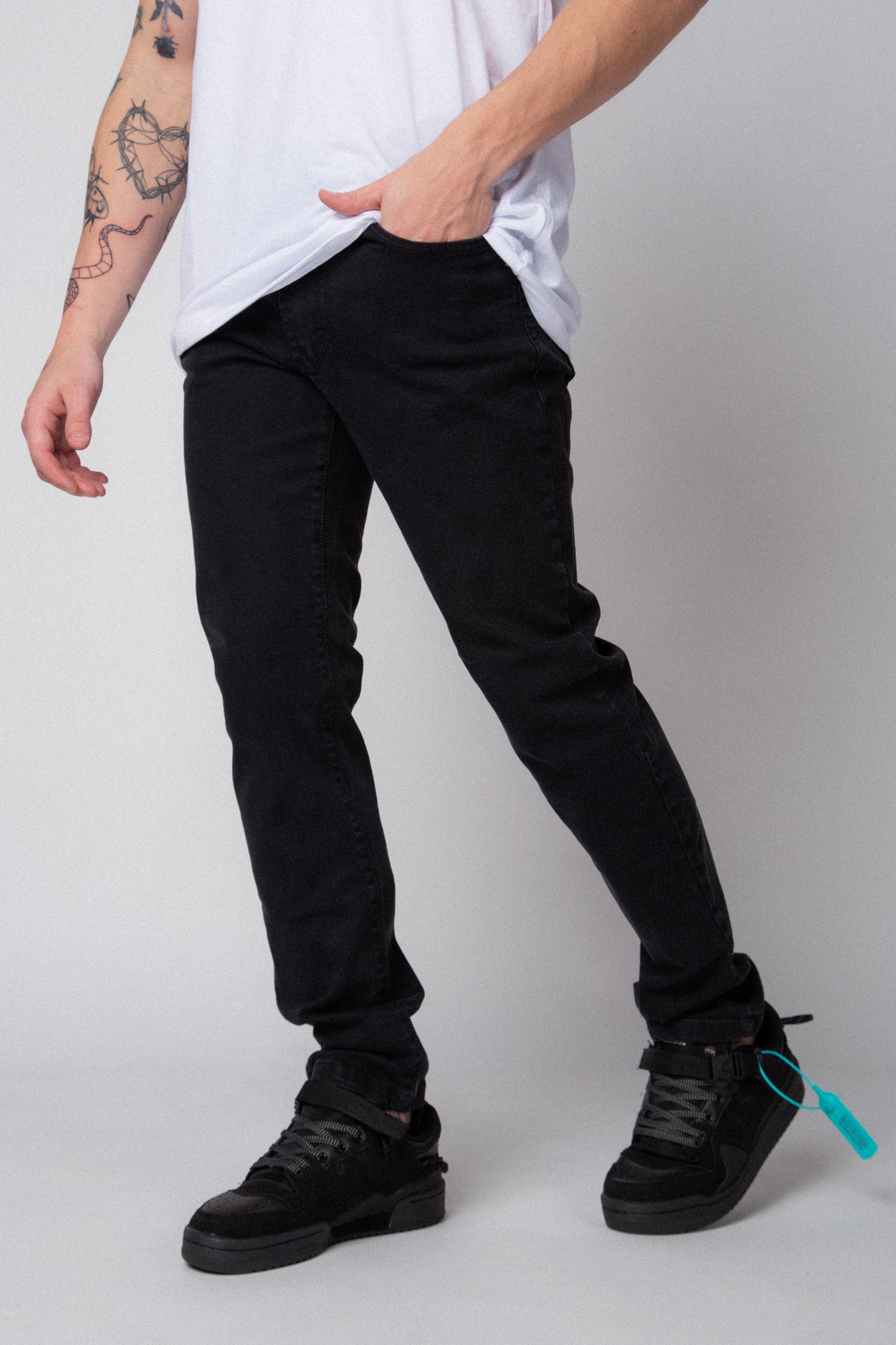Jean Falcon Black