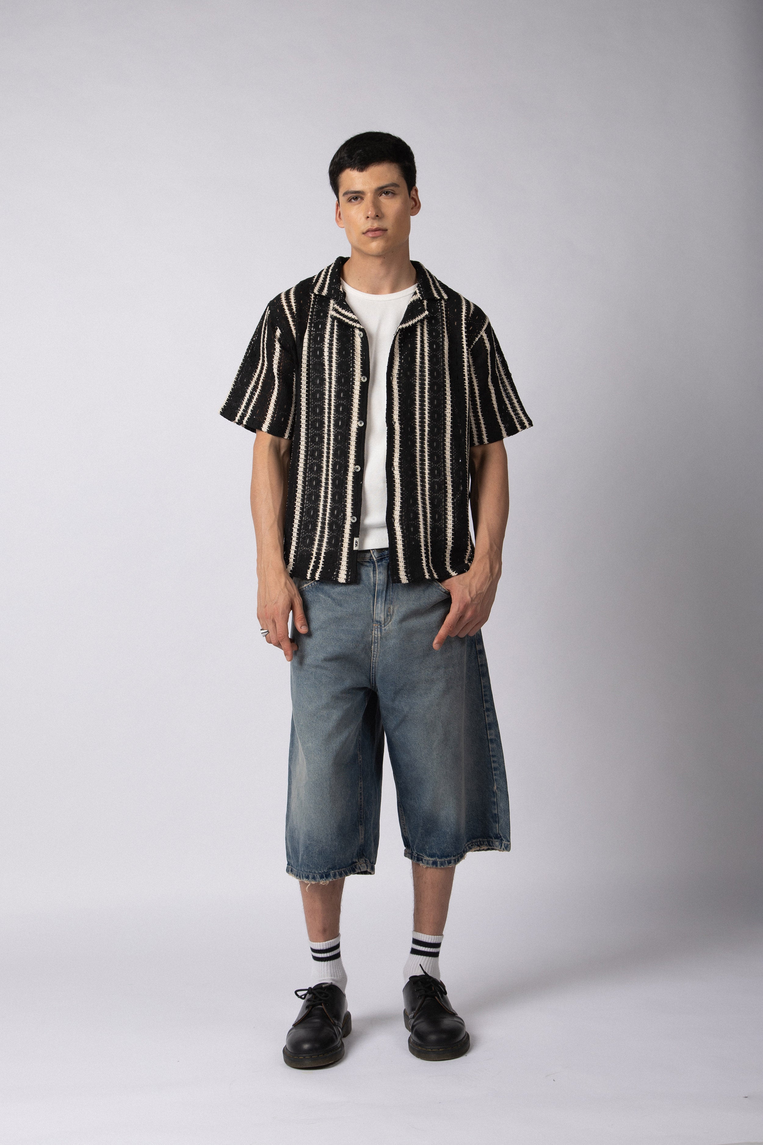 Camisa Manga Corta Crochet Steam Negra