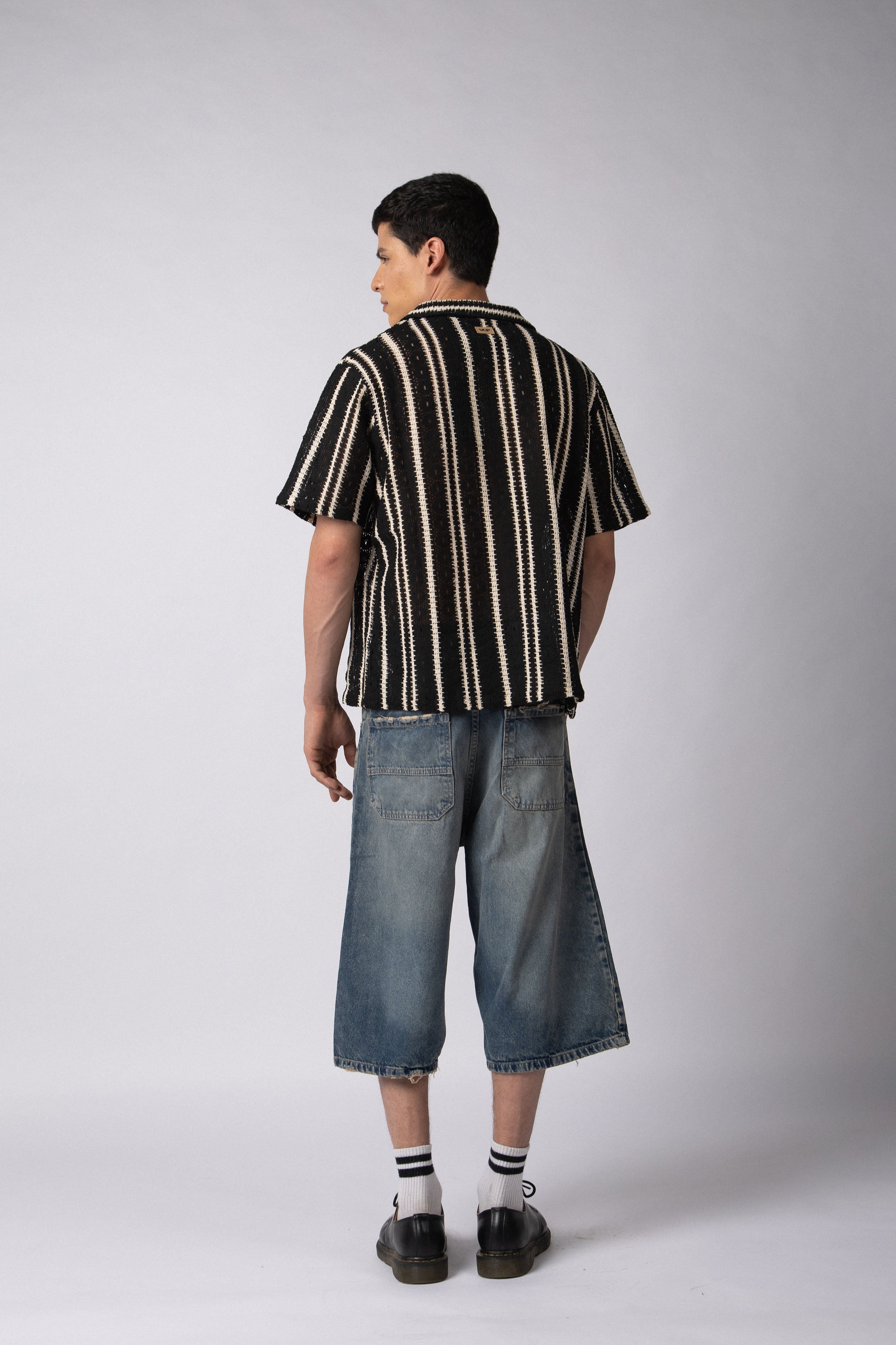 Camisa Manga Corta Crochet Steam Negra