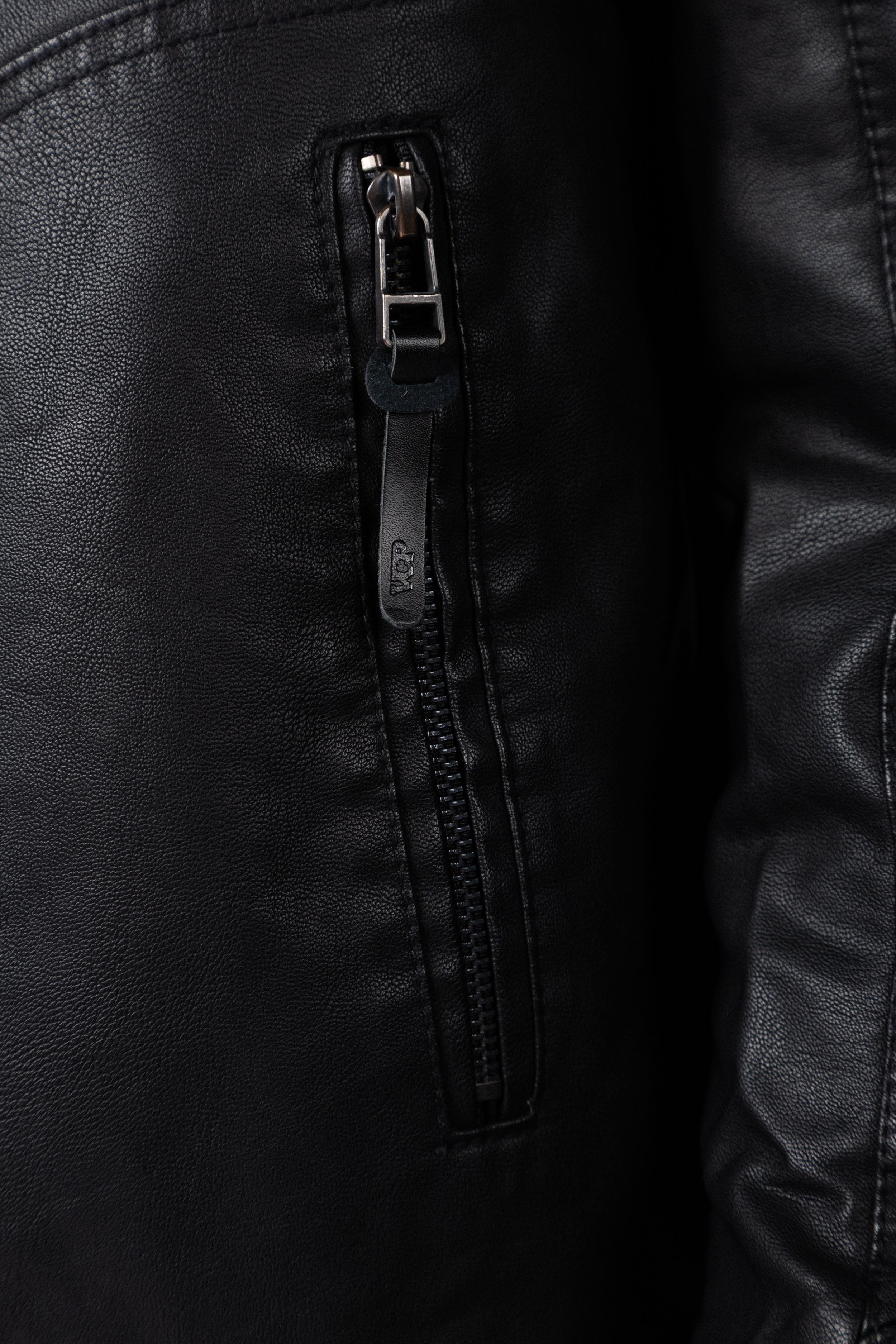 Campera PU Stan Black