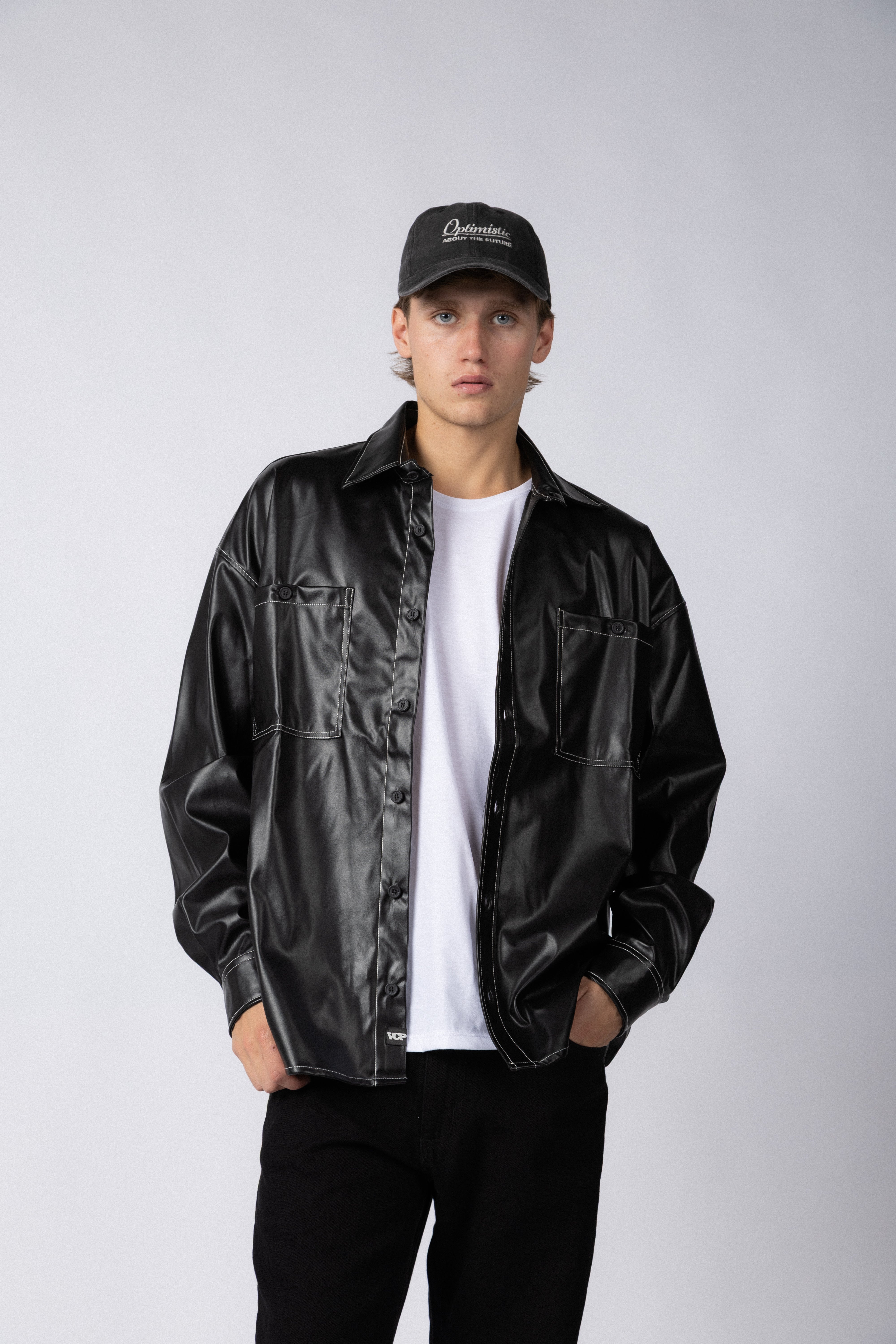 Chaqueta Over Garrison Negra