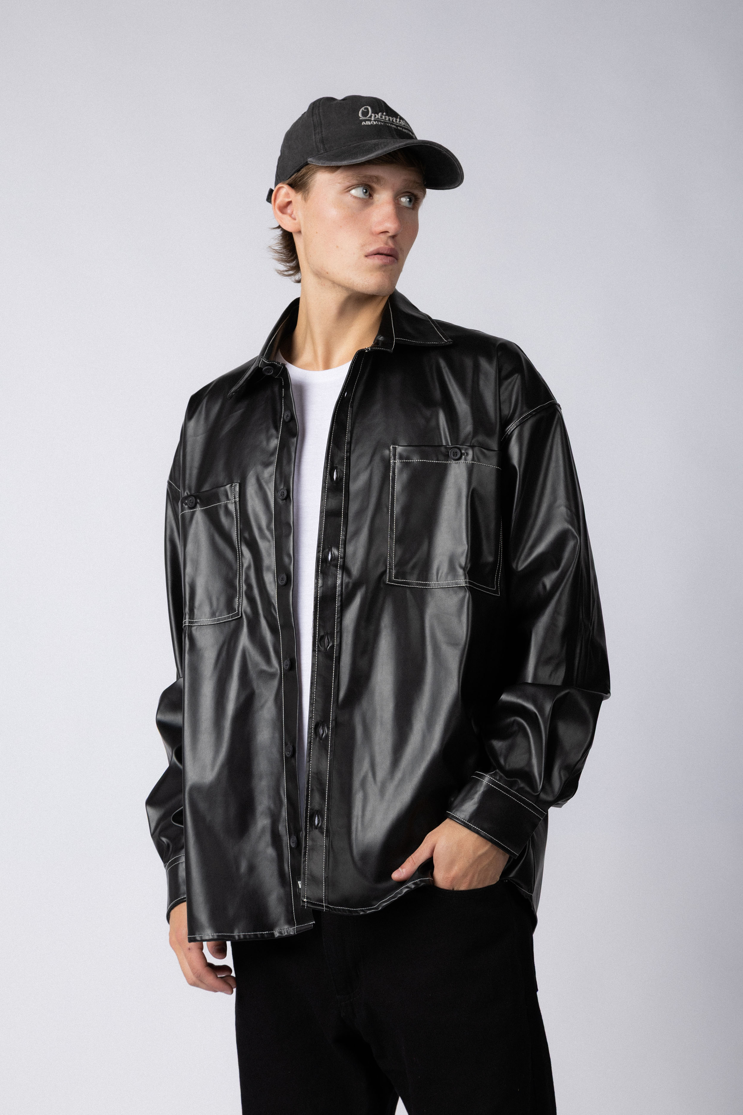 Chaqueta Over Garrison Negra