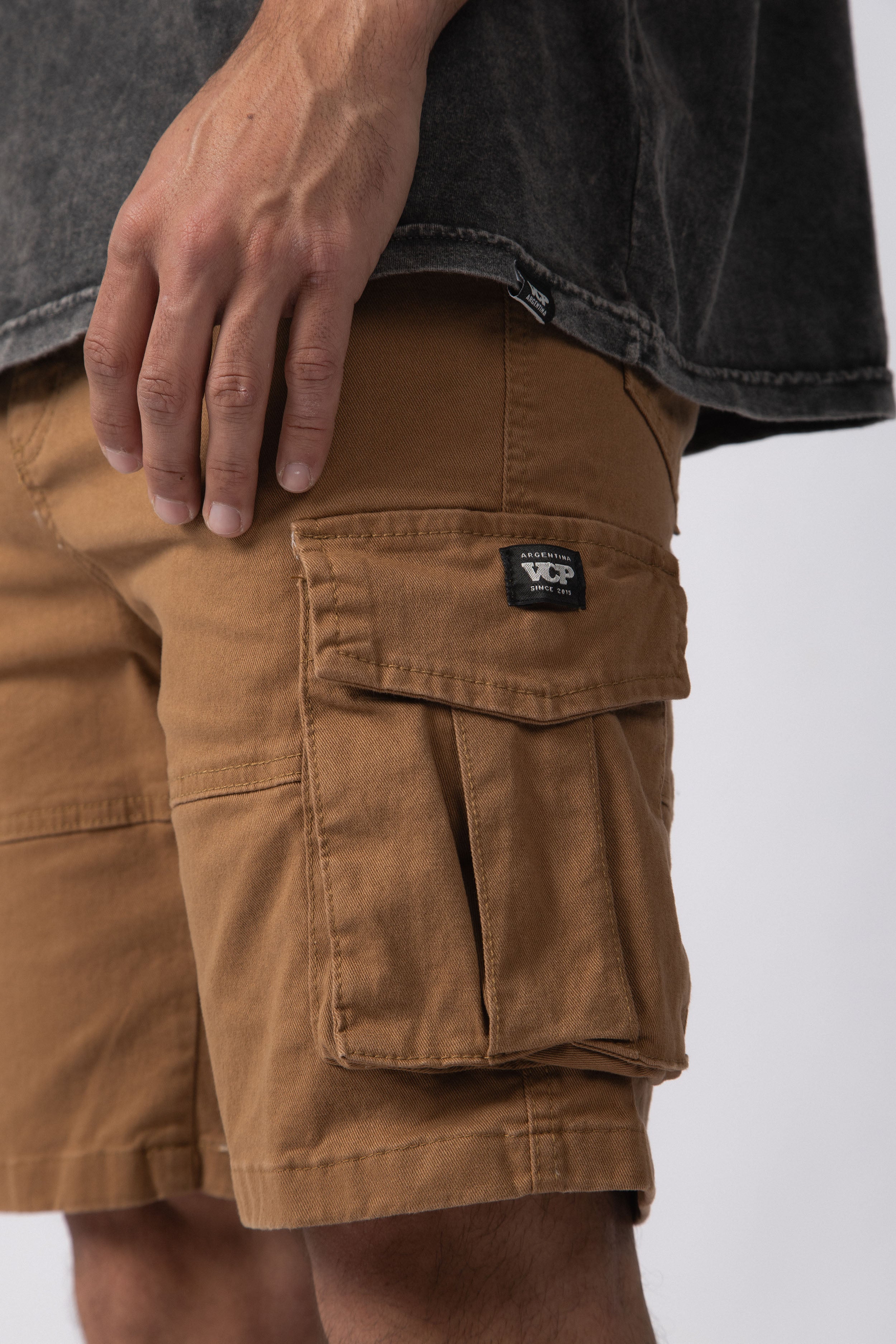 Bermuda Cargo Aura Camel
