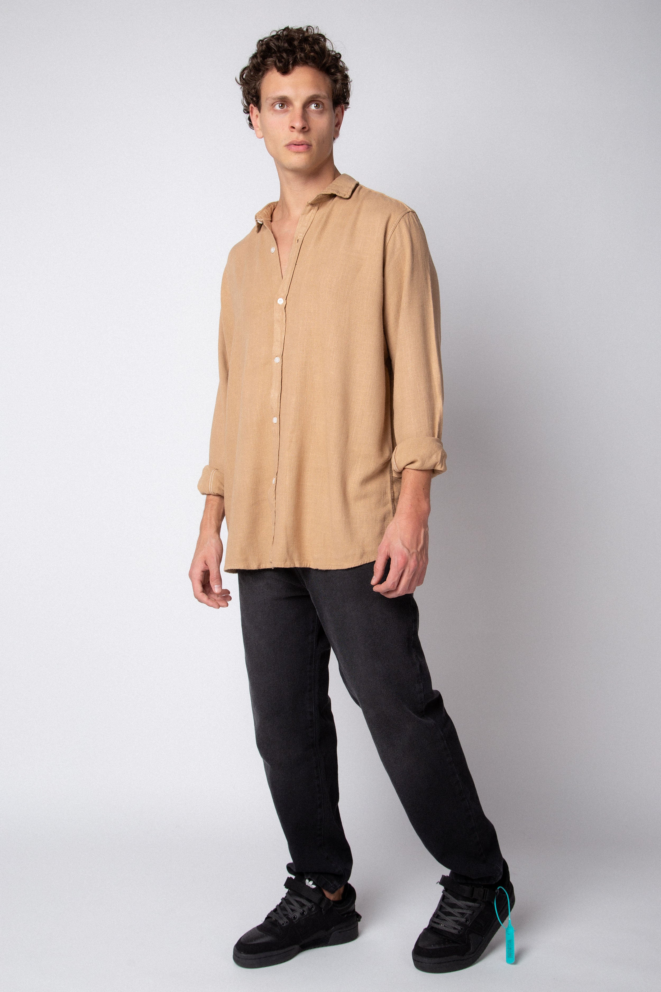 Camisa Manga Larga Lino Grau Camel