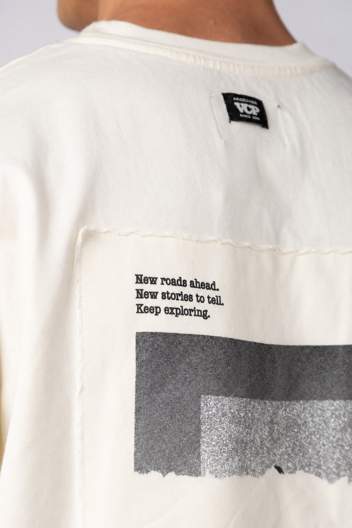 Remera HR Canyon Crudo