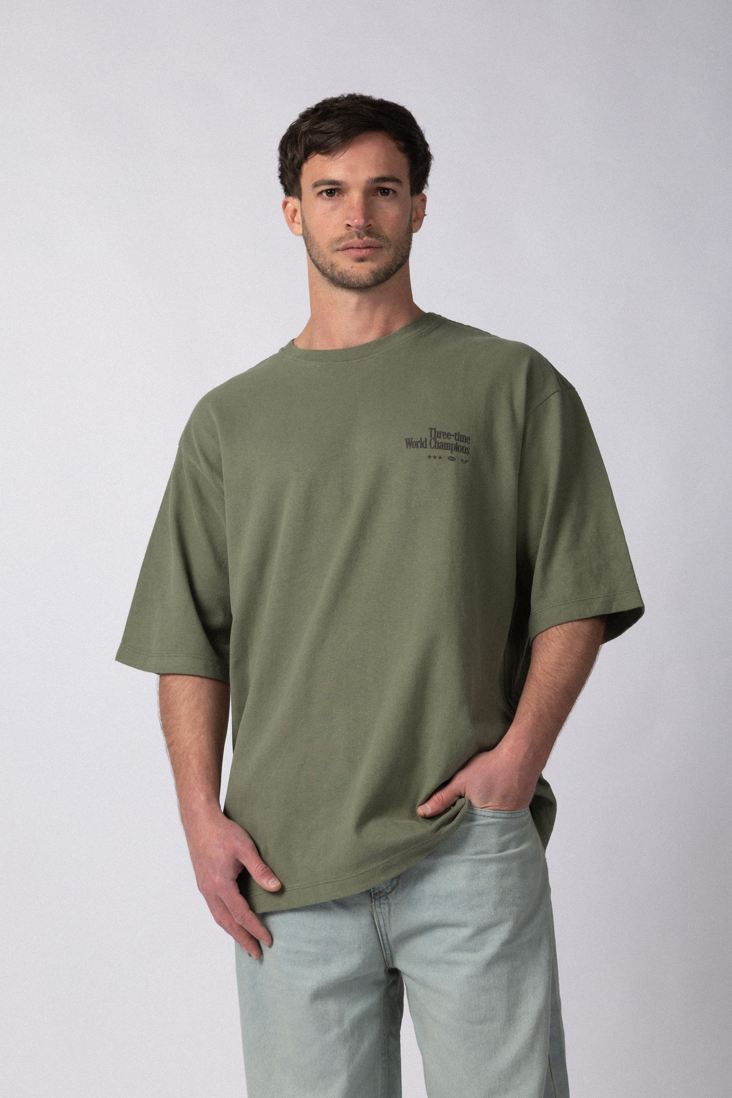 Remera Over Rhy Champ Militar