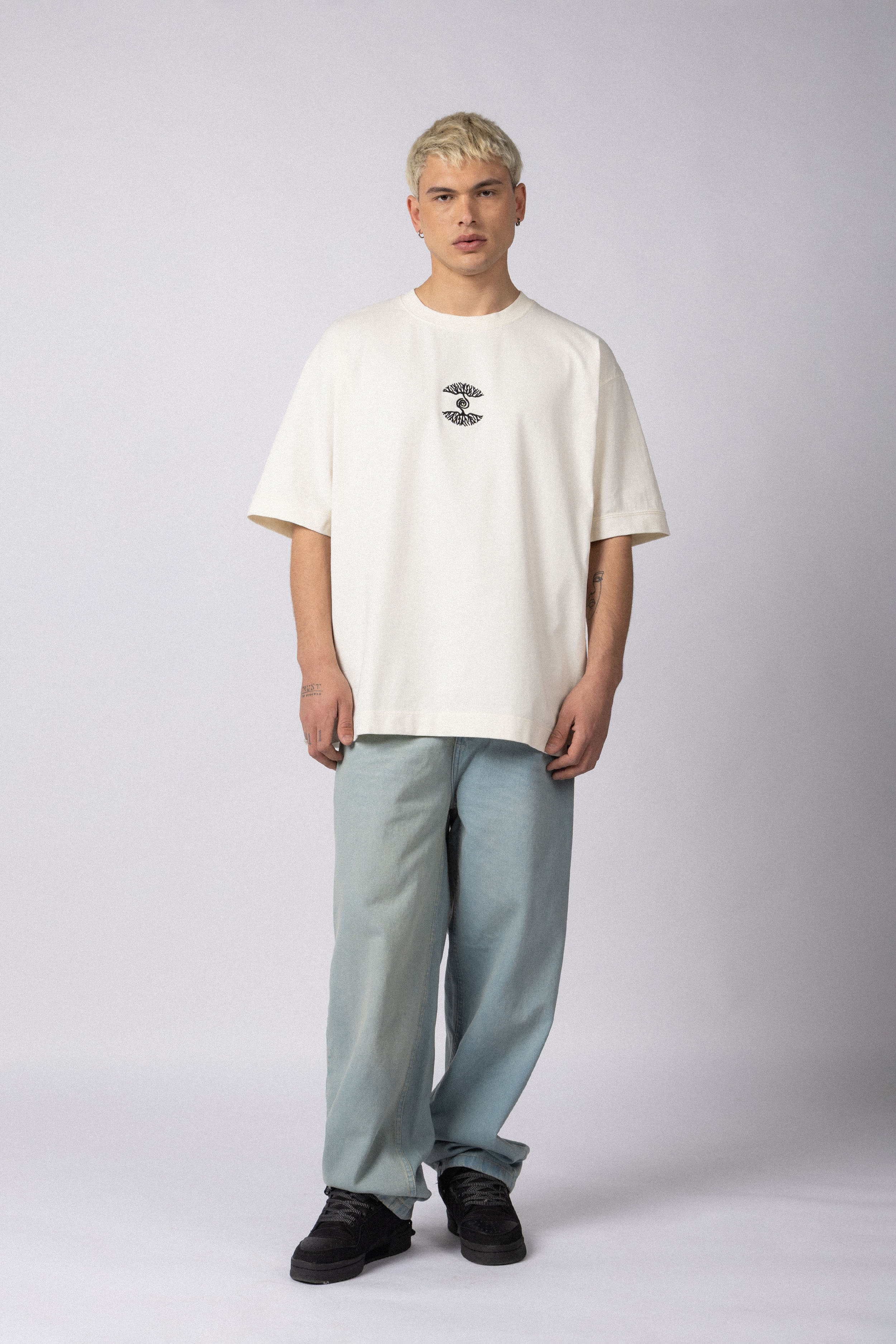 Remera Over GR Connect Crudo