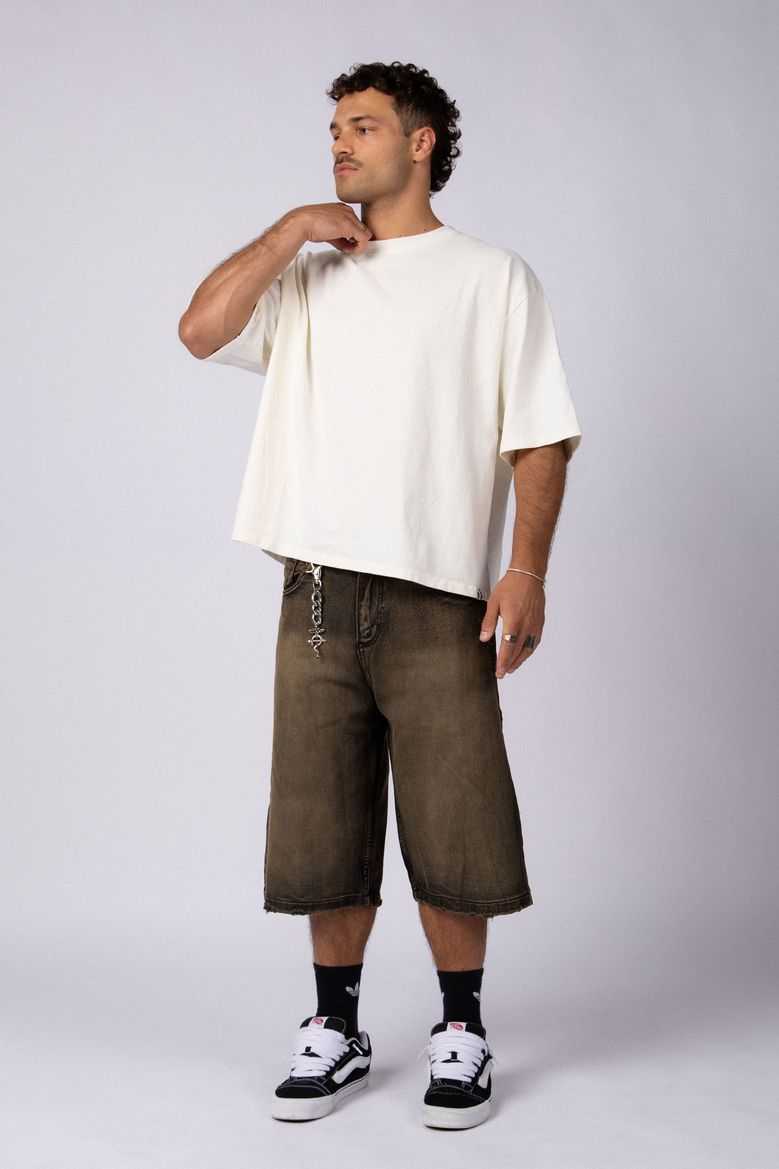Remera Boxy Zac Crudo