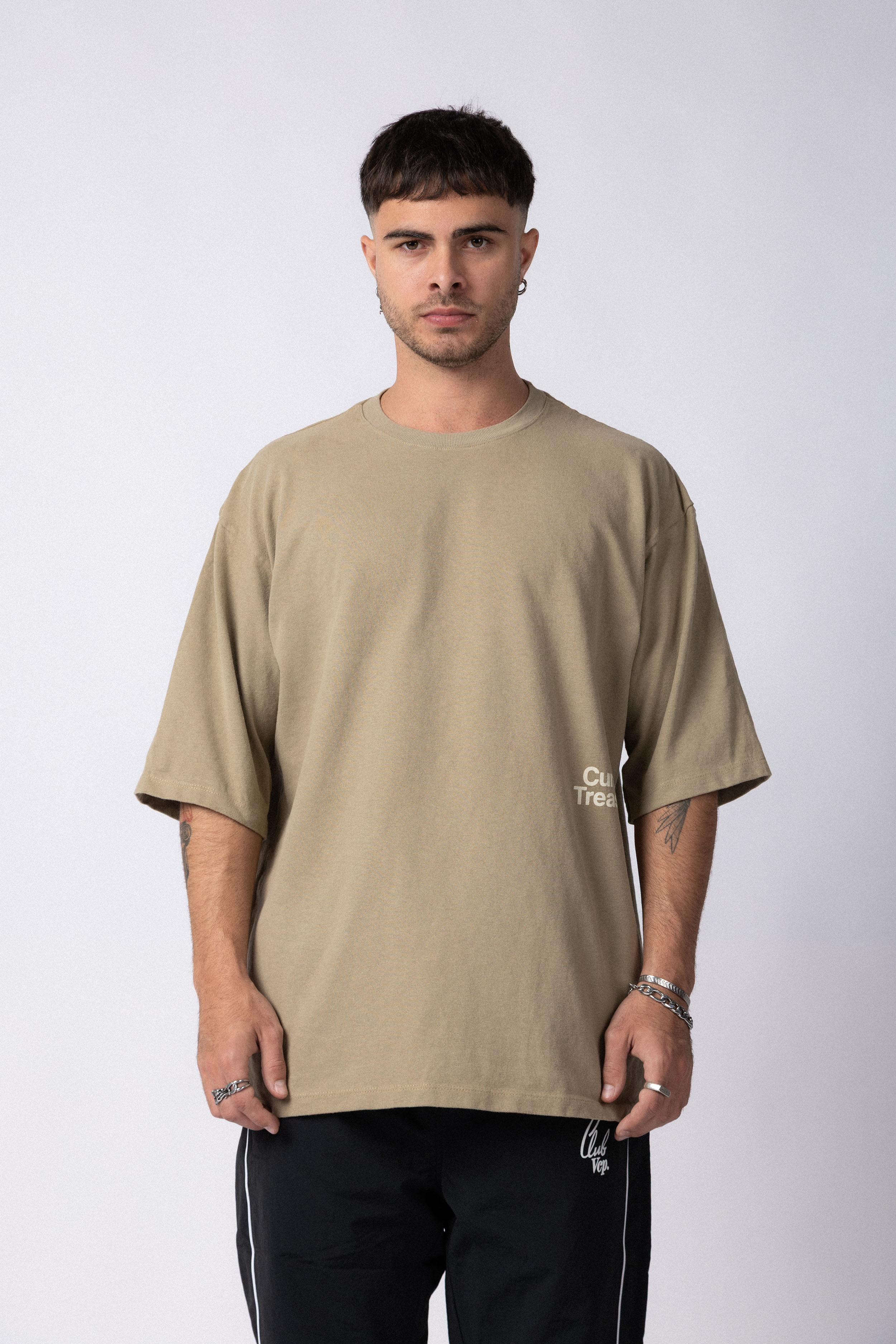 Remera Over Rhy Curbi Beige