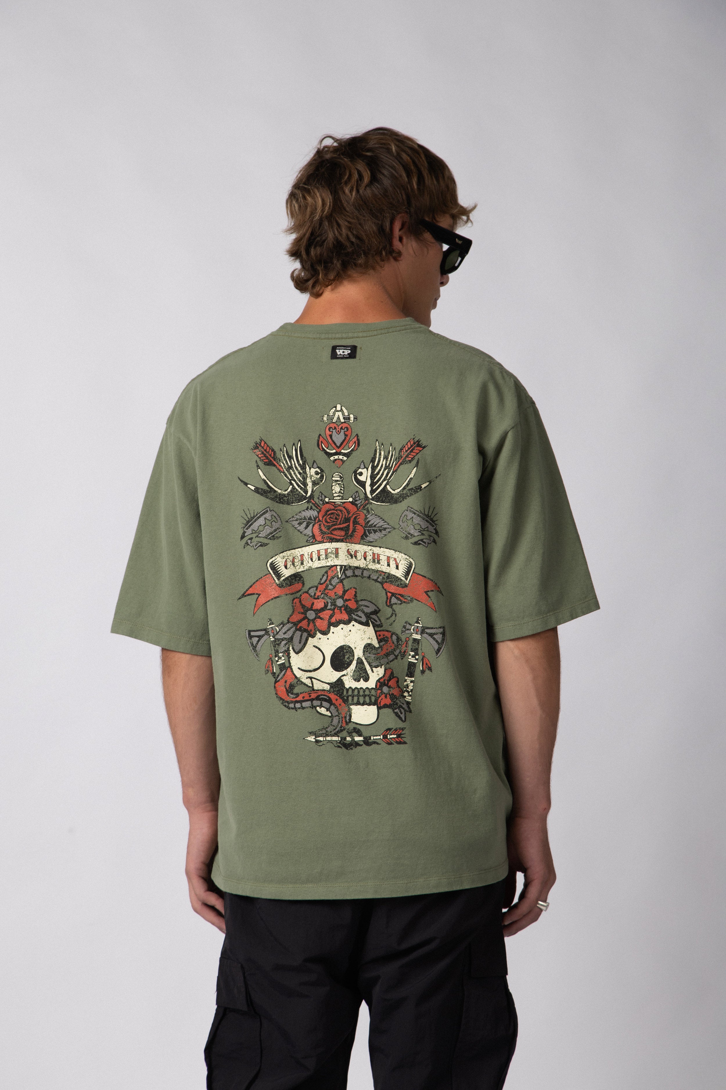 Remera Over Rhy Dead Militar