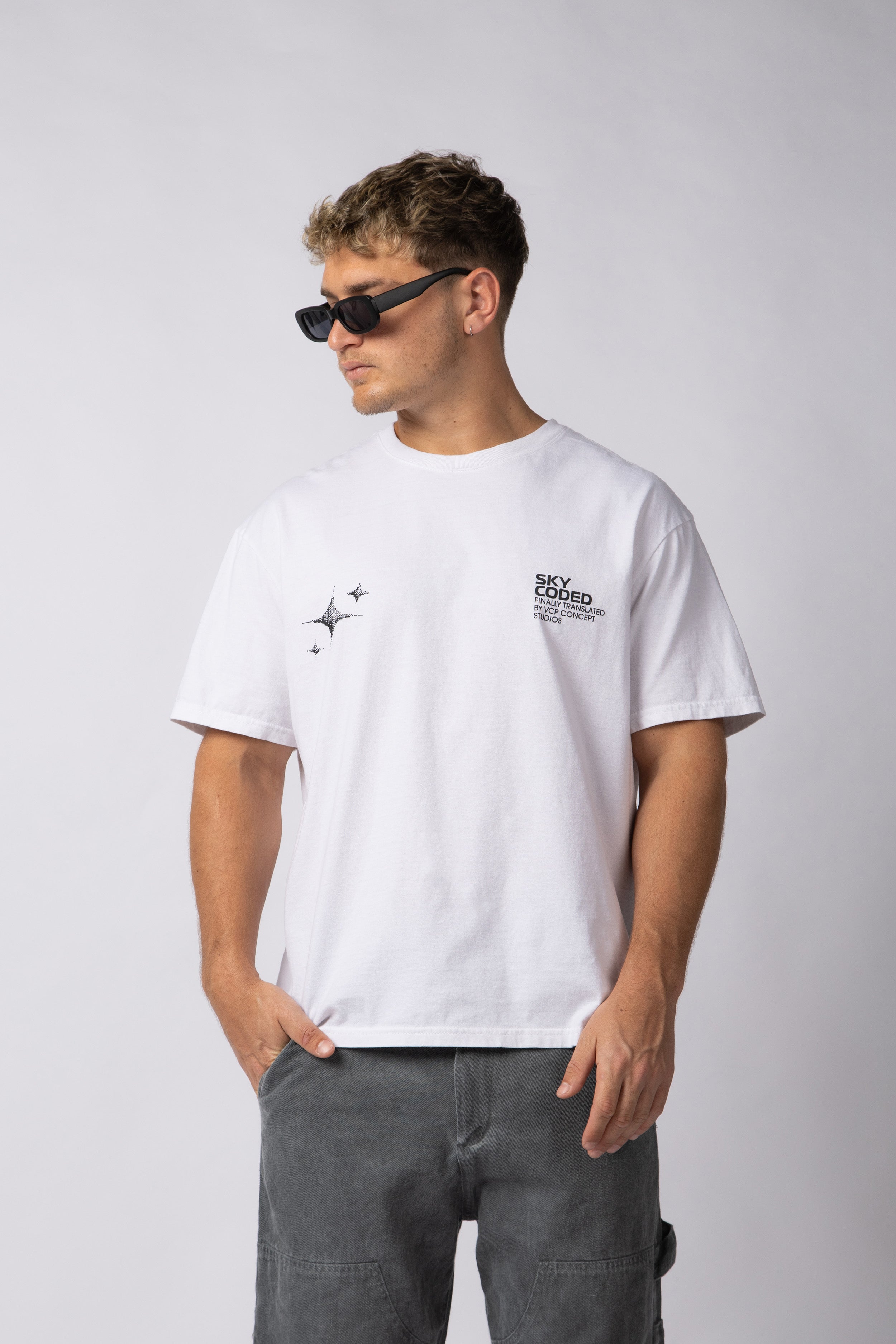 Remera RGL Decoded Blanca