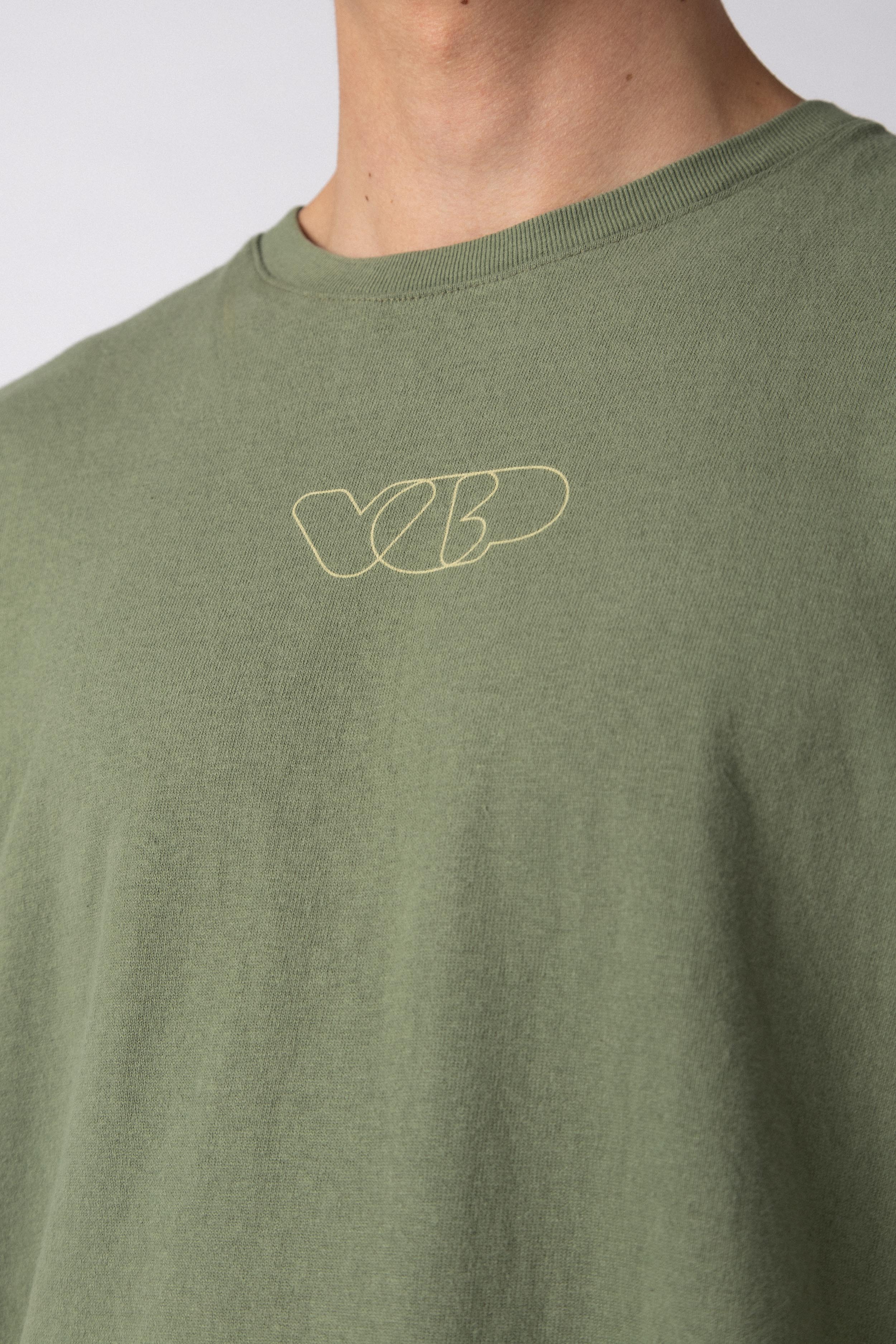 Remera Over Rhy Design Militar