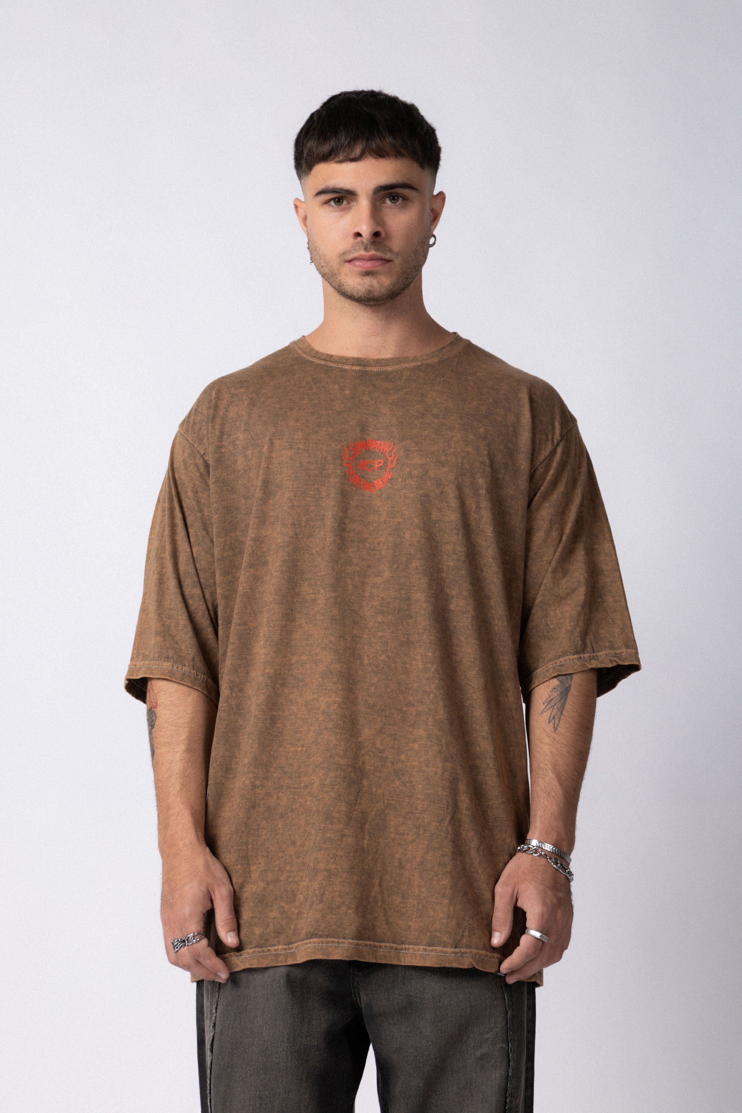 Remera GB Devil Camel
