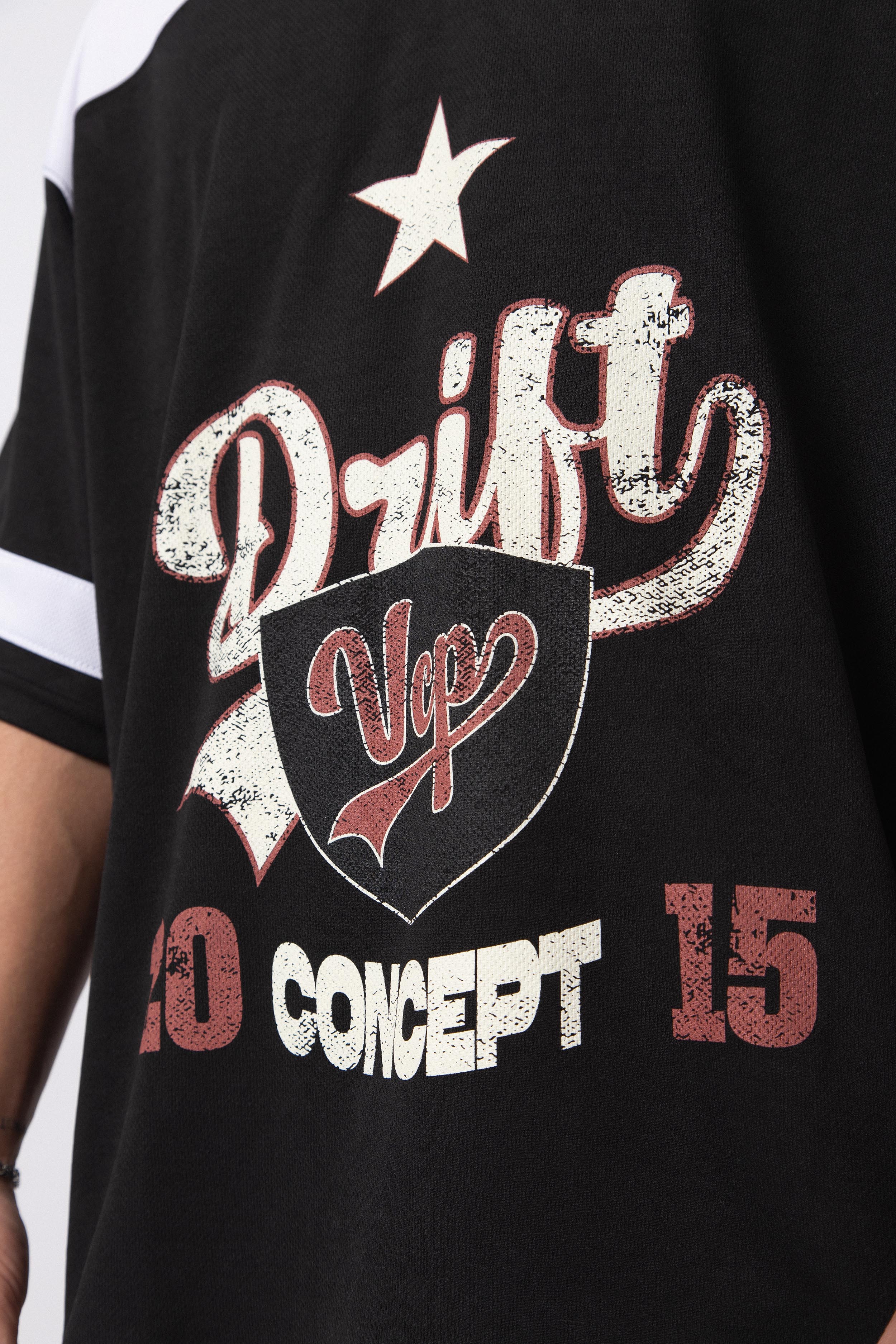 Camiseta AMR Division