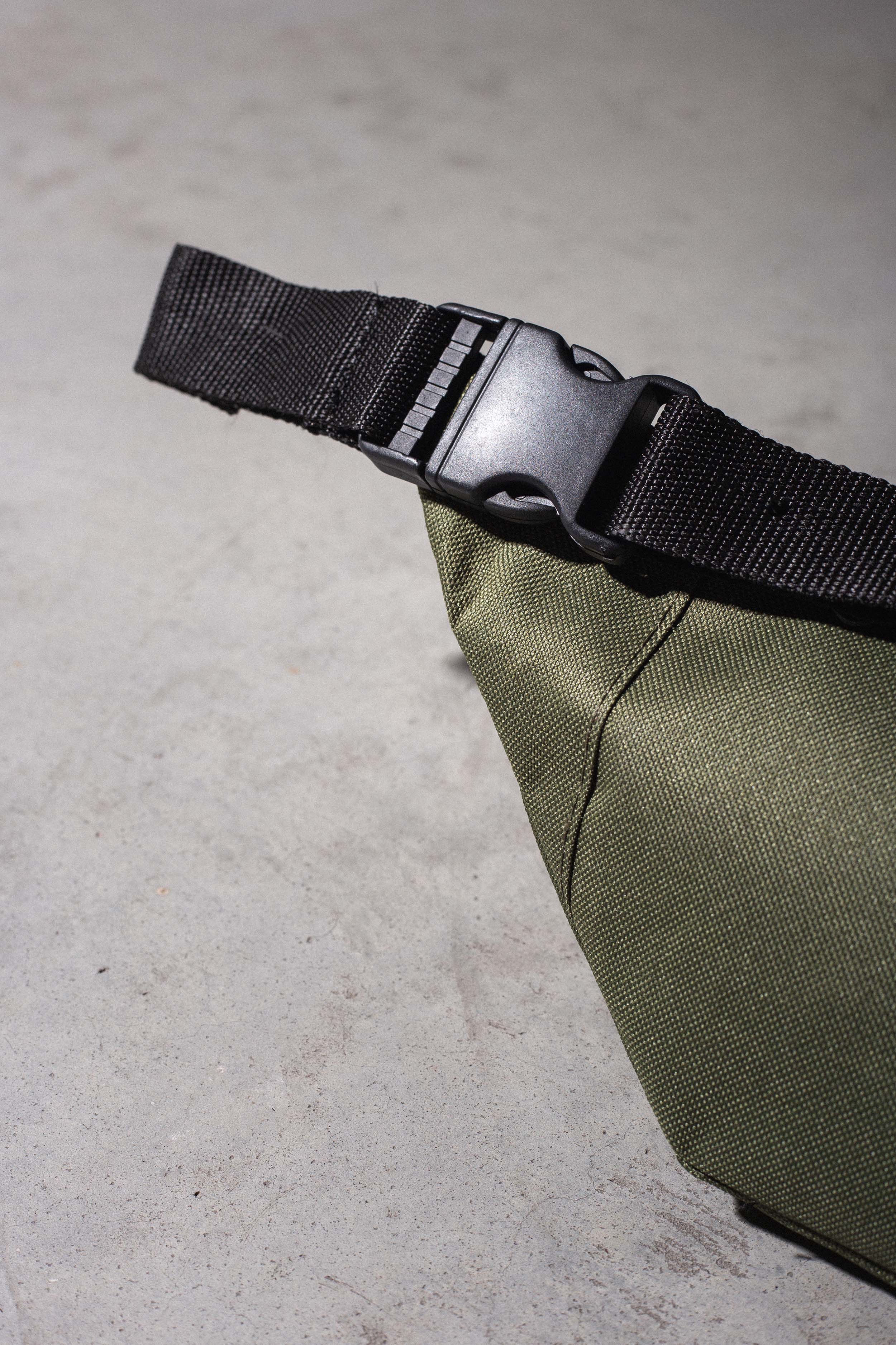 Riñonera Cord Militar