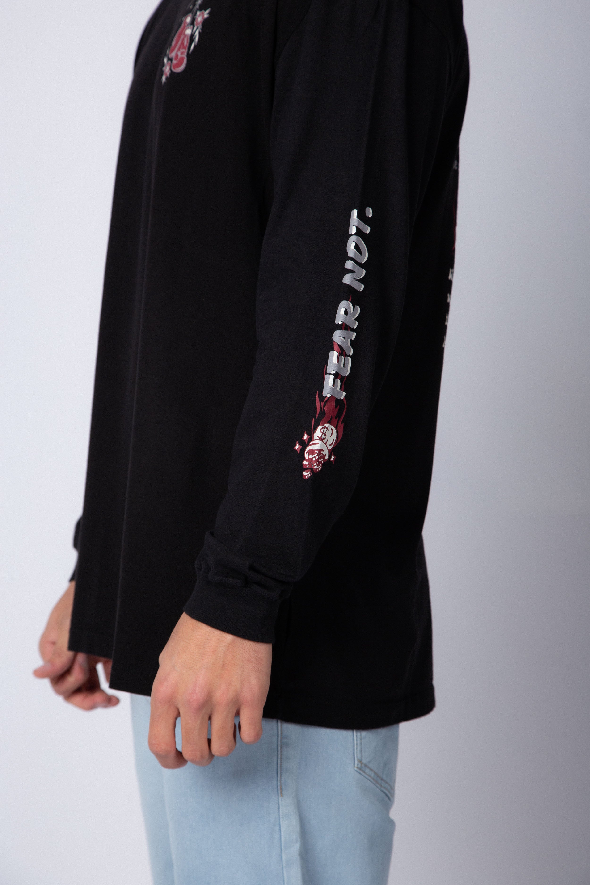 Remera Manga Larga Fear Negra