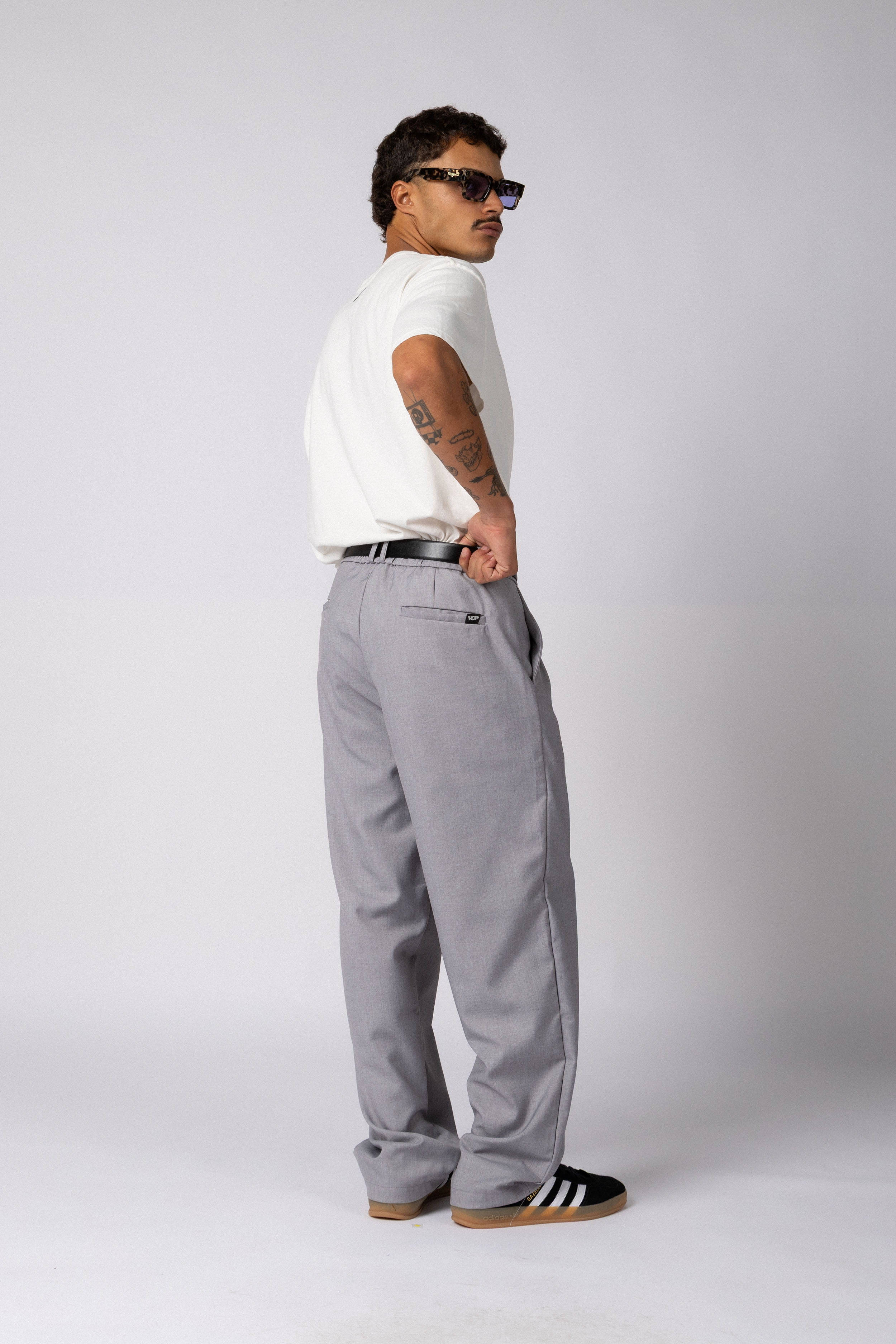 Pantalon Sastrero Baggy Drey Gris