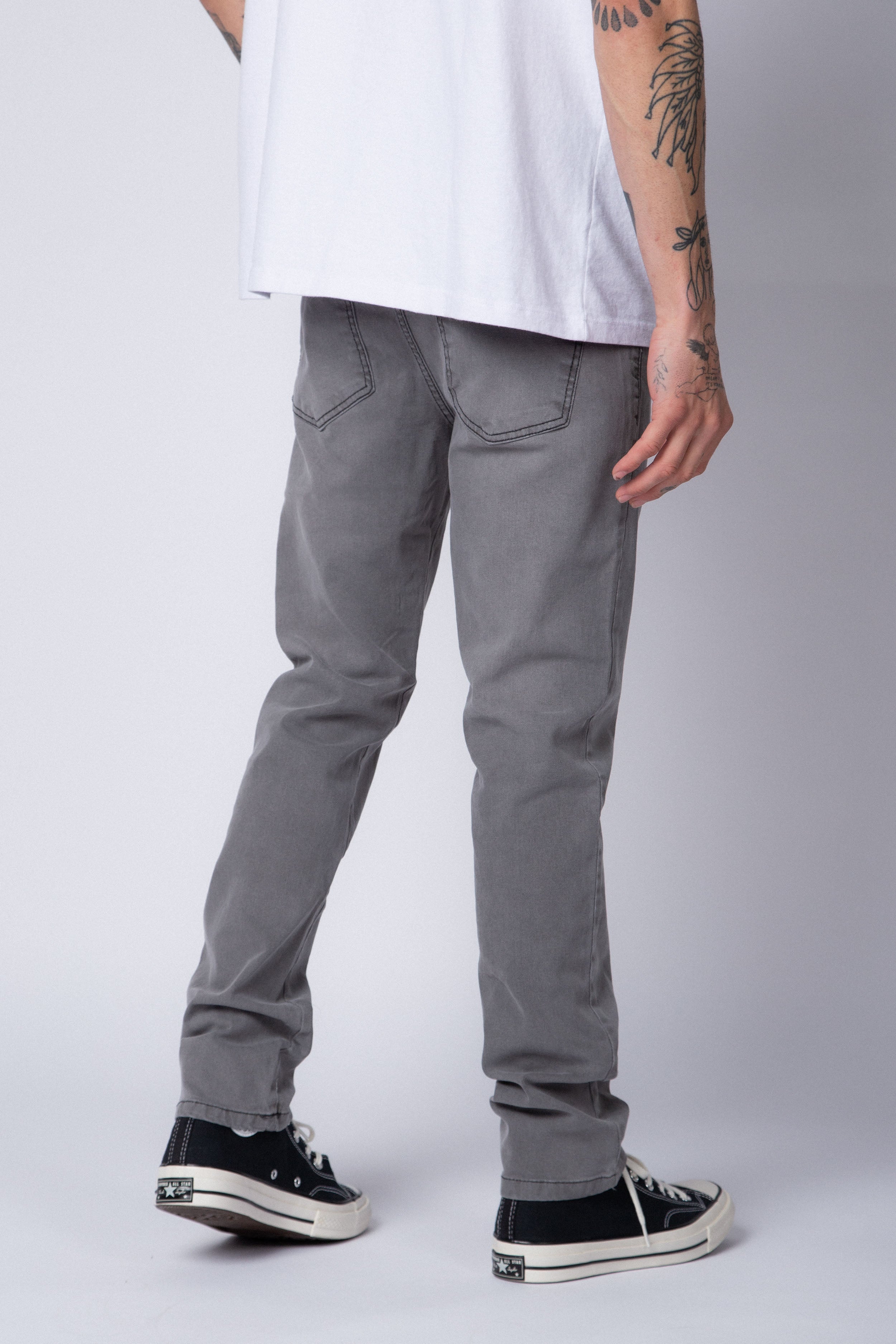 Jean Falcon Gris