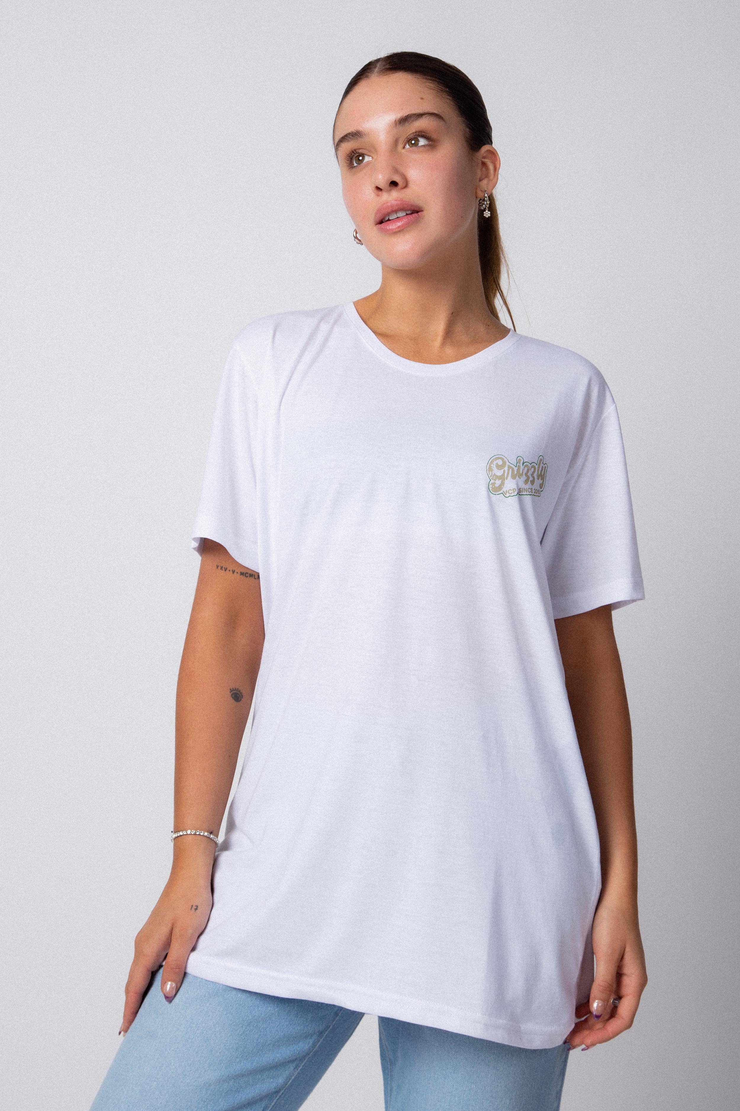 Remera Grizzly Blanca