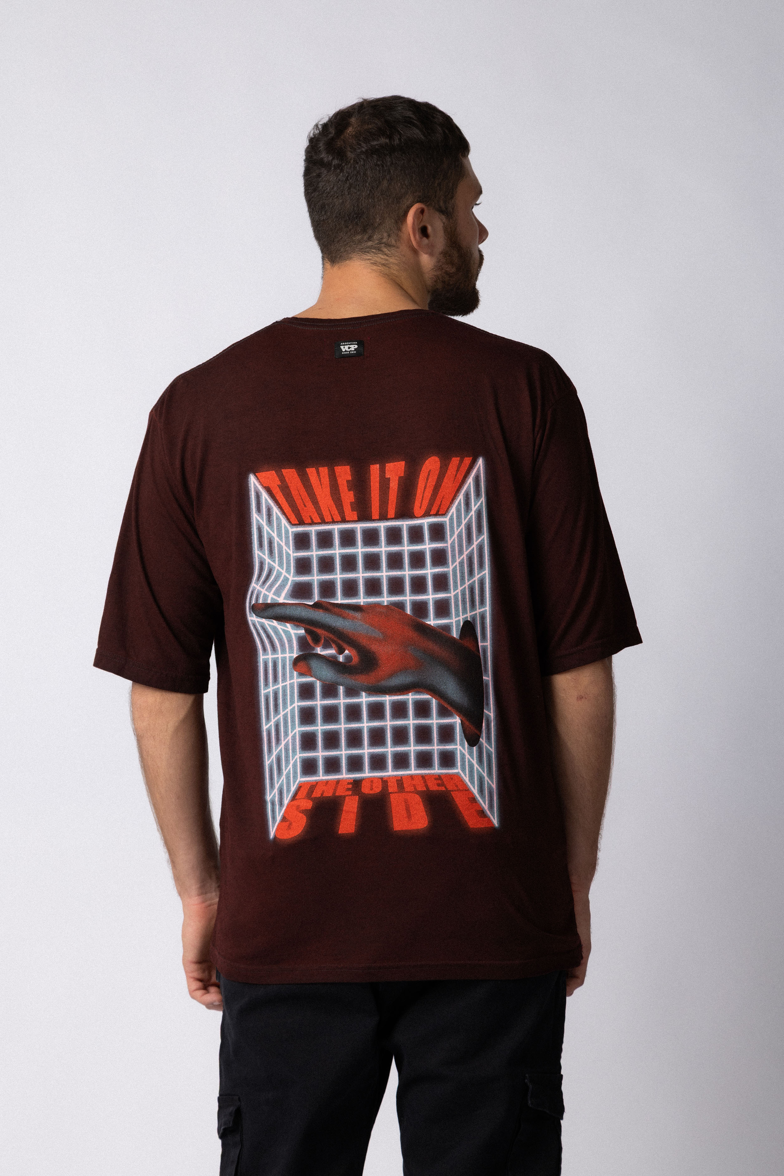 Remera GB Hand Bordo