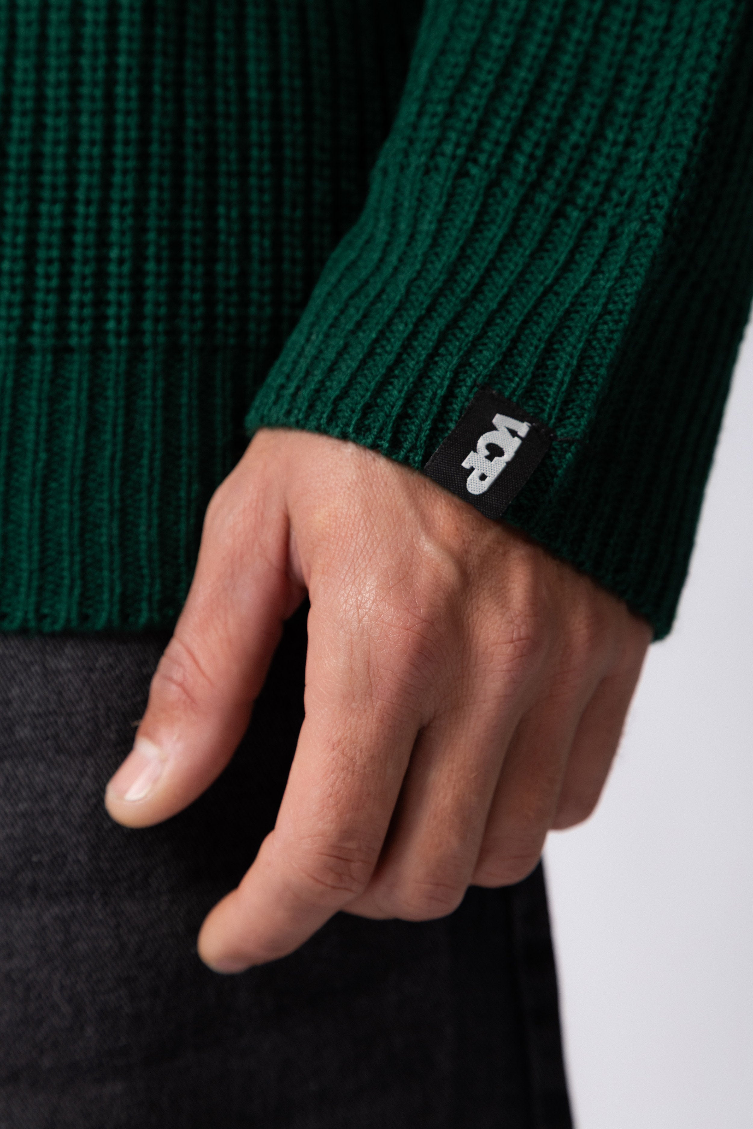 Sweater Society Ingles