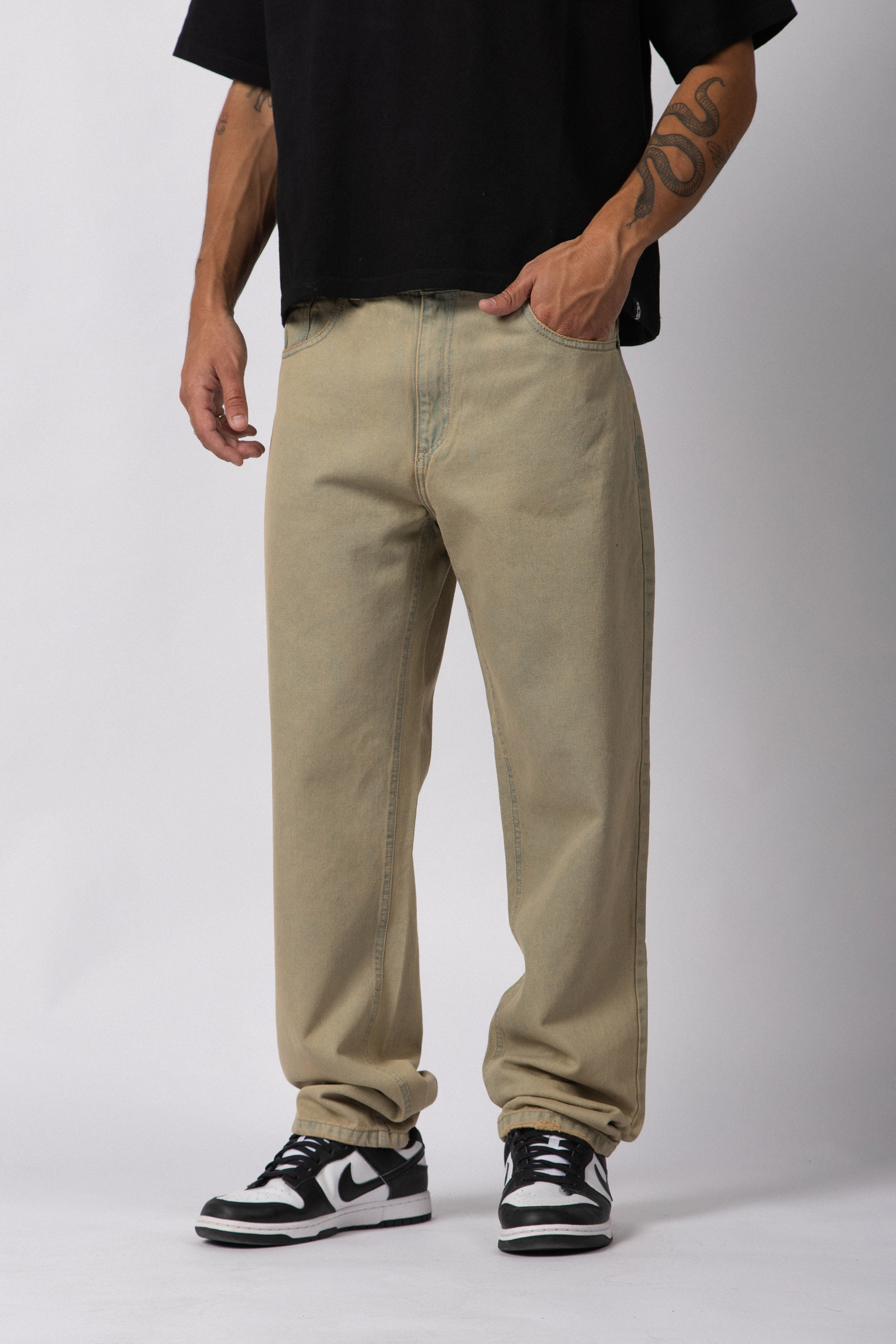 Jean Mom Beetle Oxid Grey