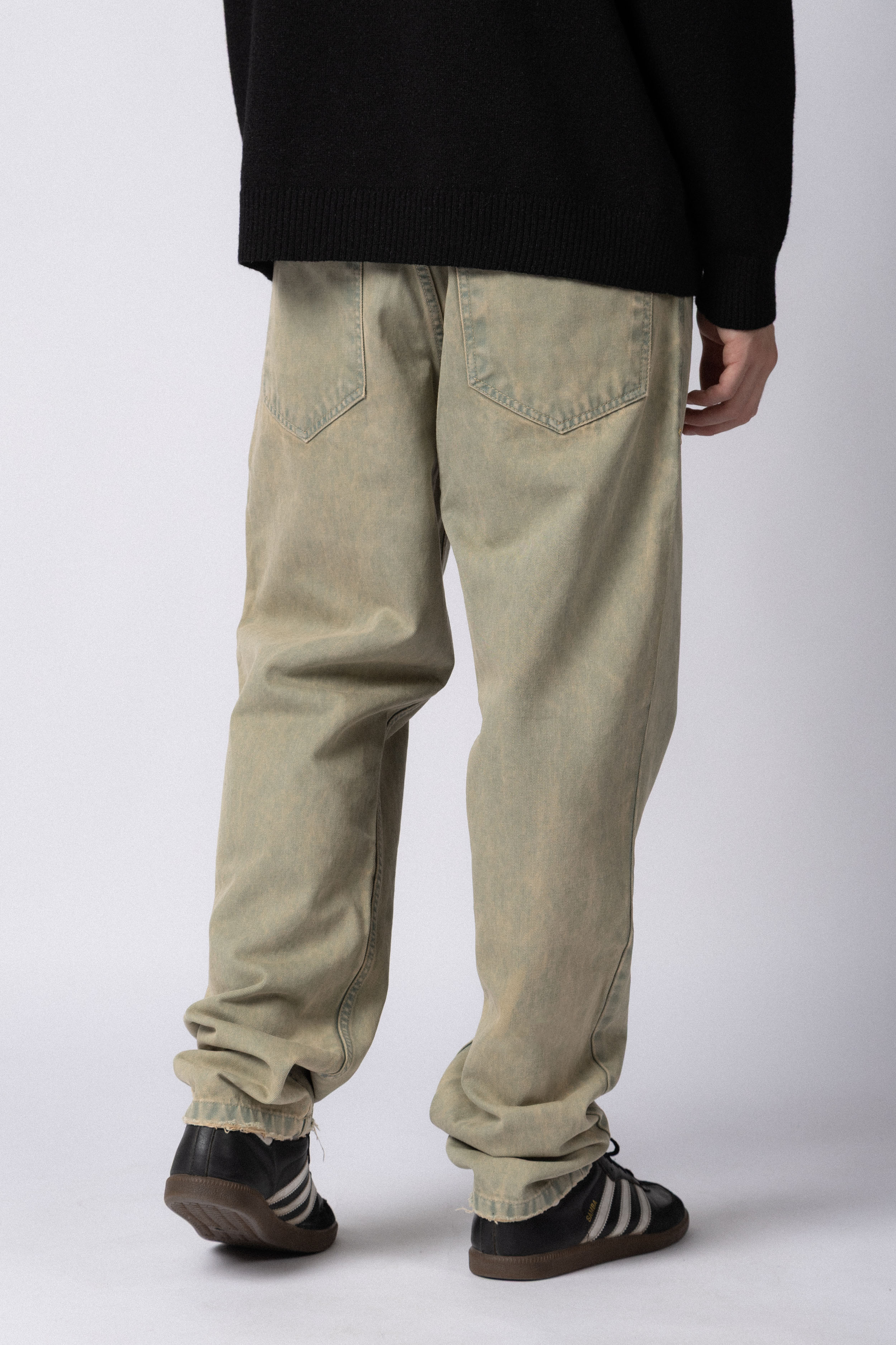 Jean Mom Beetle Oxid Grey