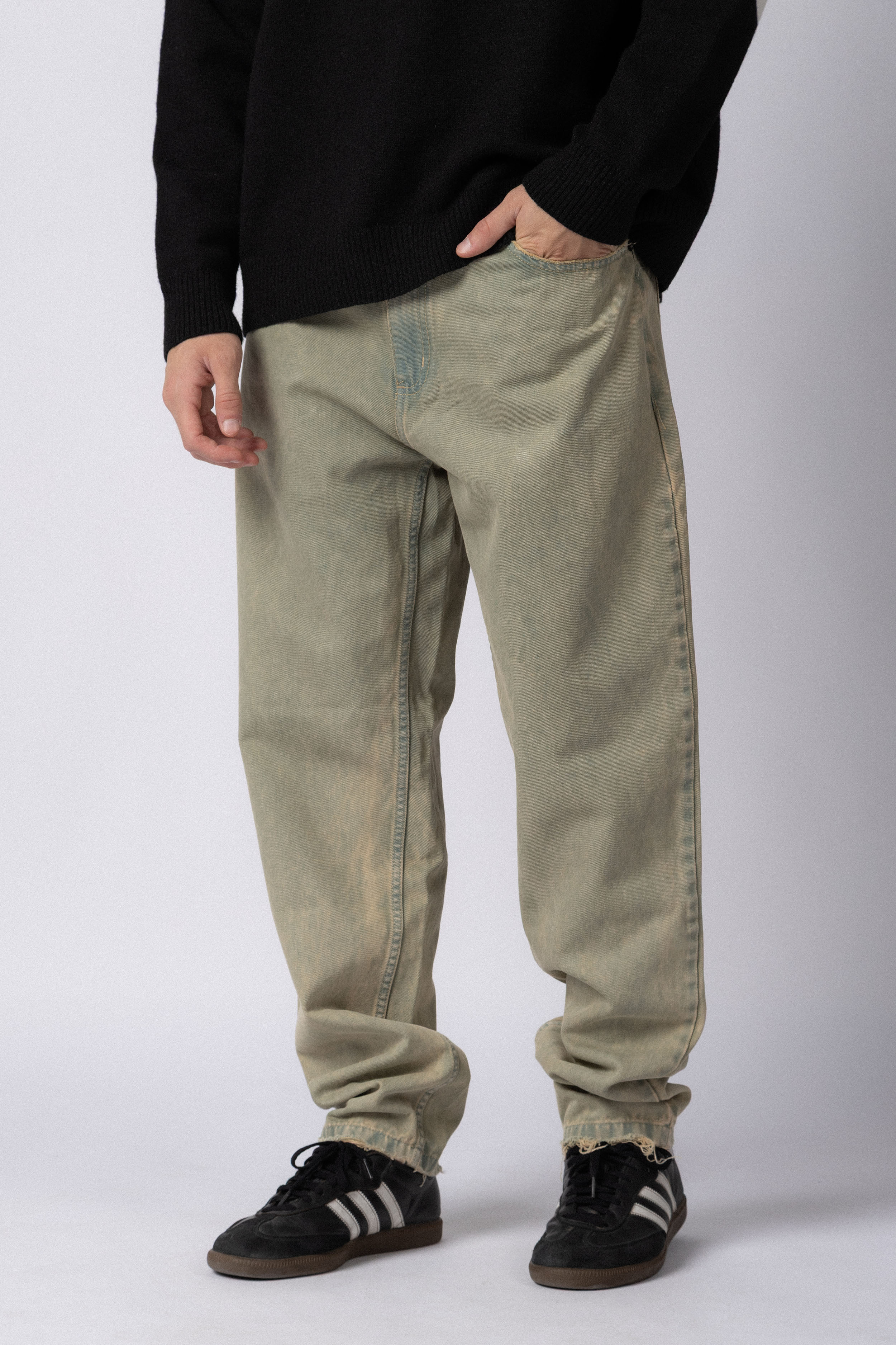 Jean Mom Beetle Oxid Grey