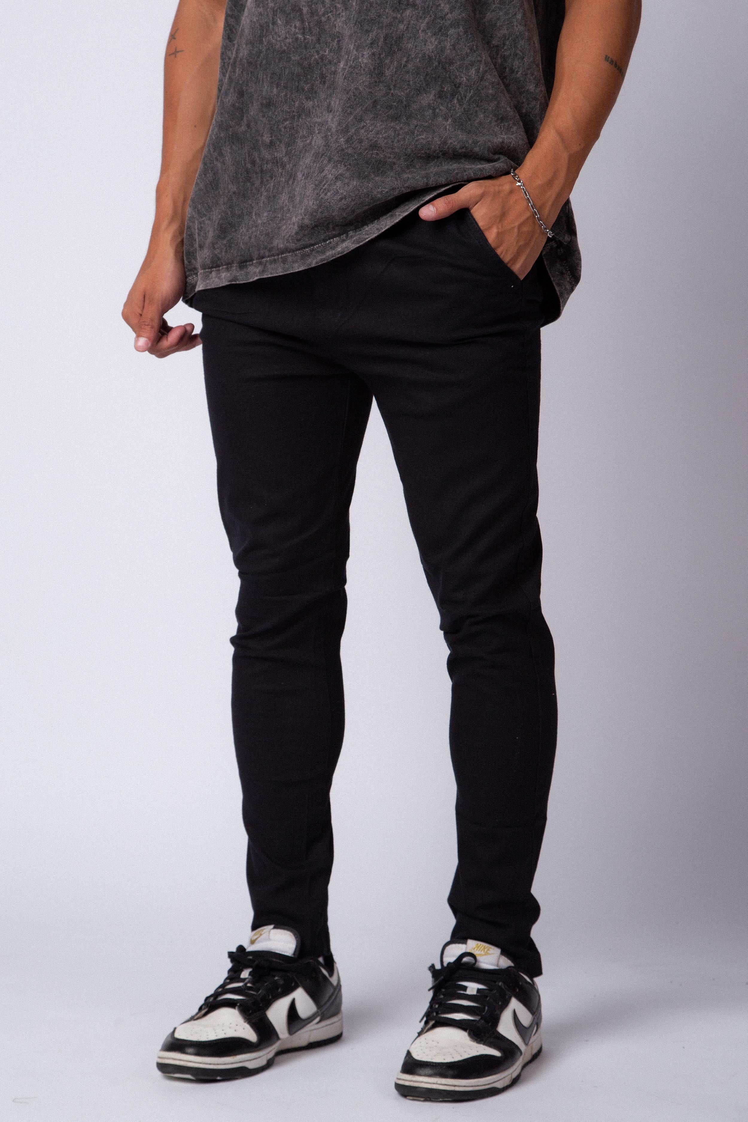 JogChino Gabardina Negro