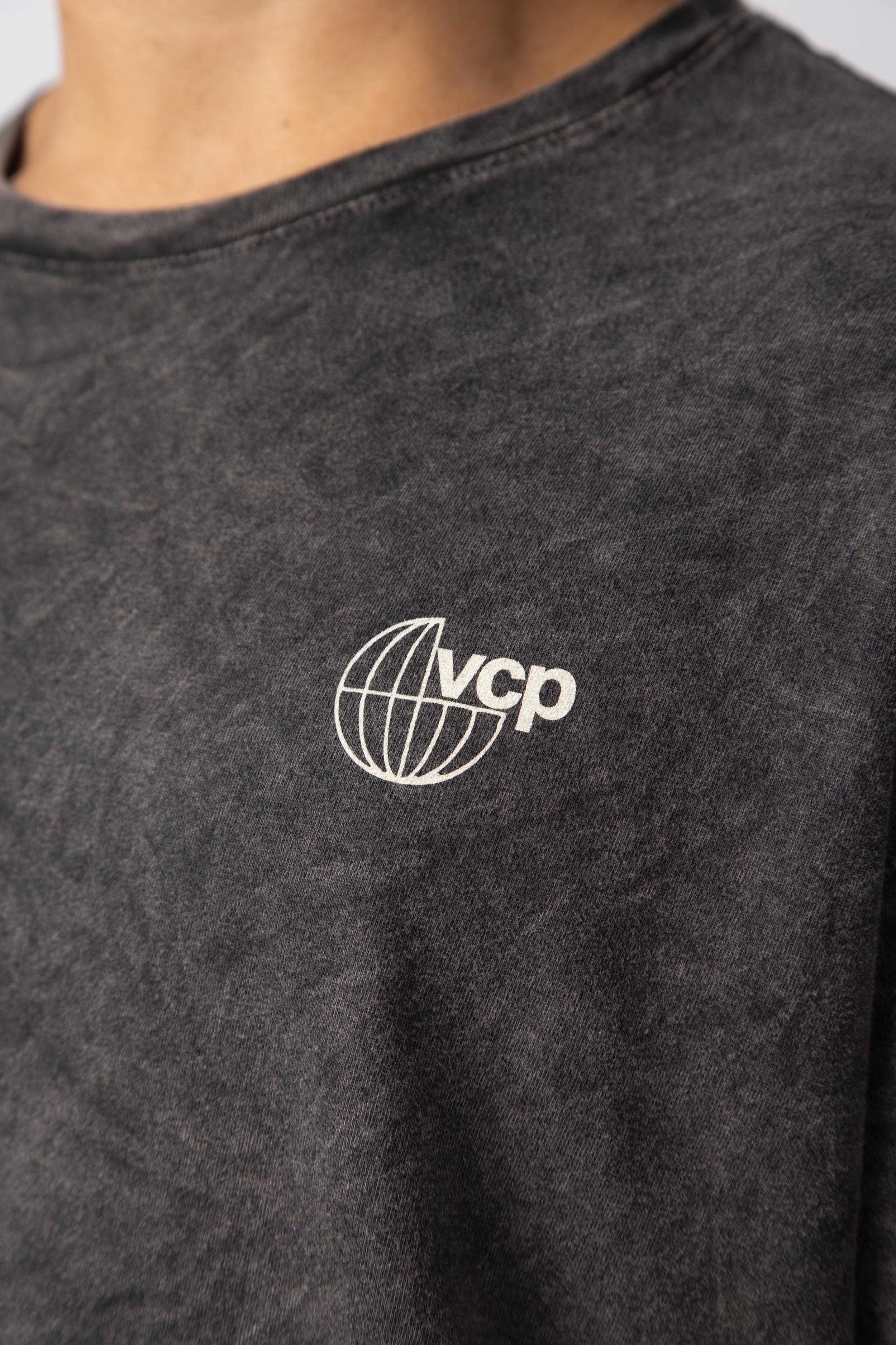 Remera DB Jump Negra