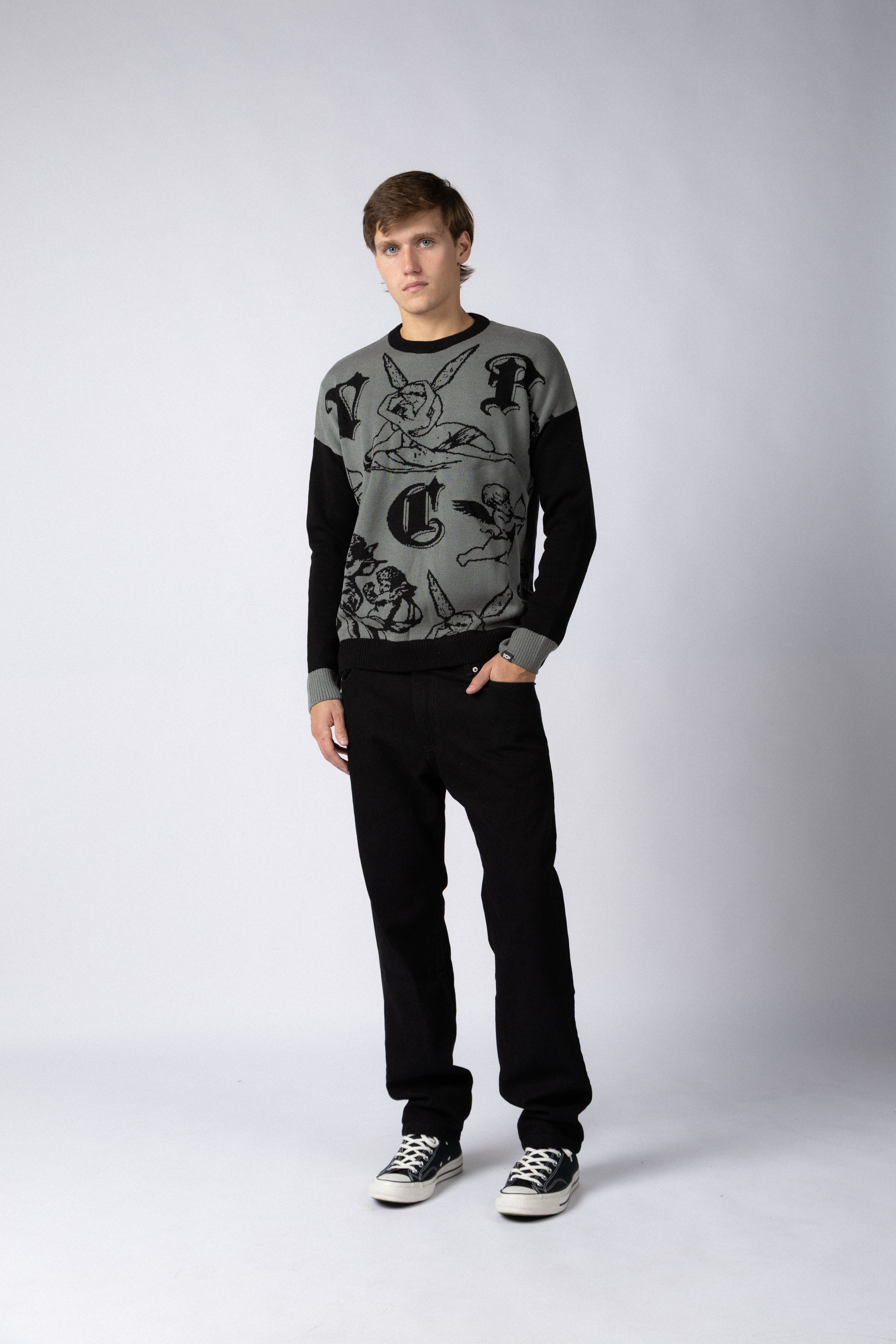 Sweater Over Olimpo