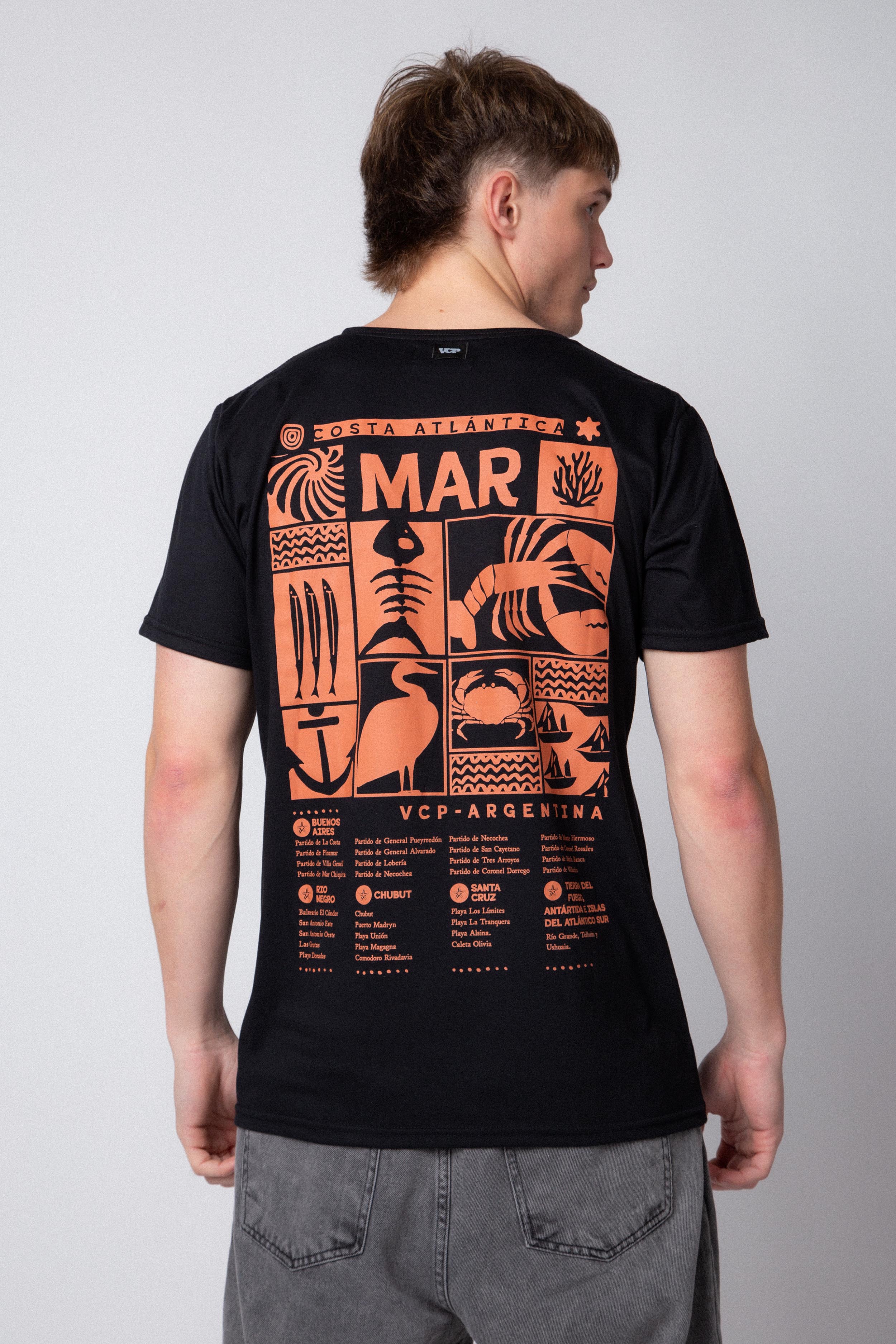 Remera Mar Negra