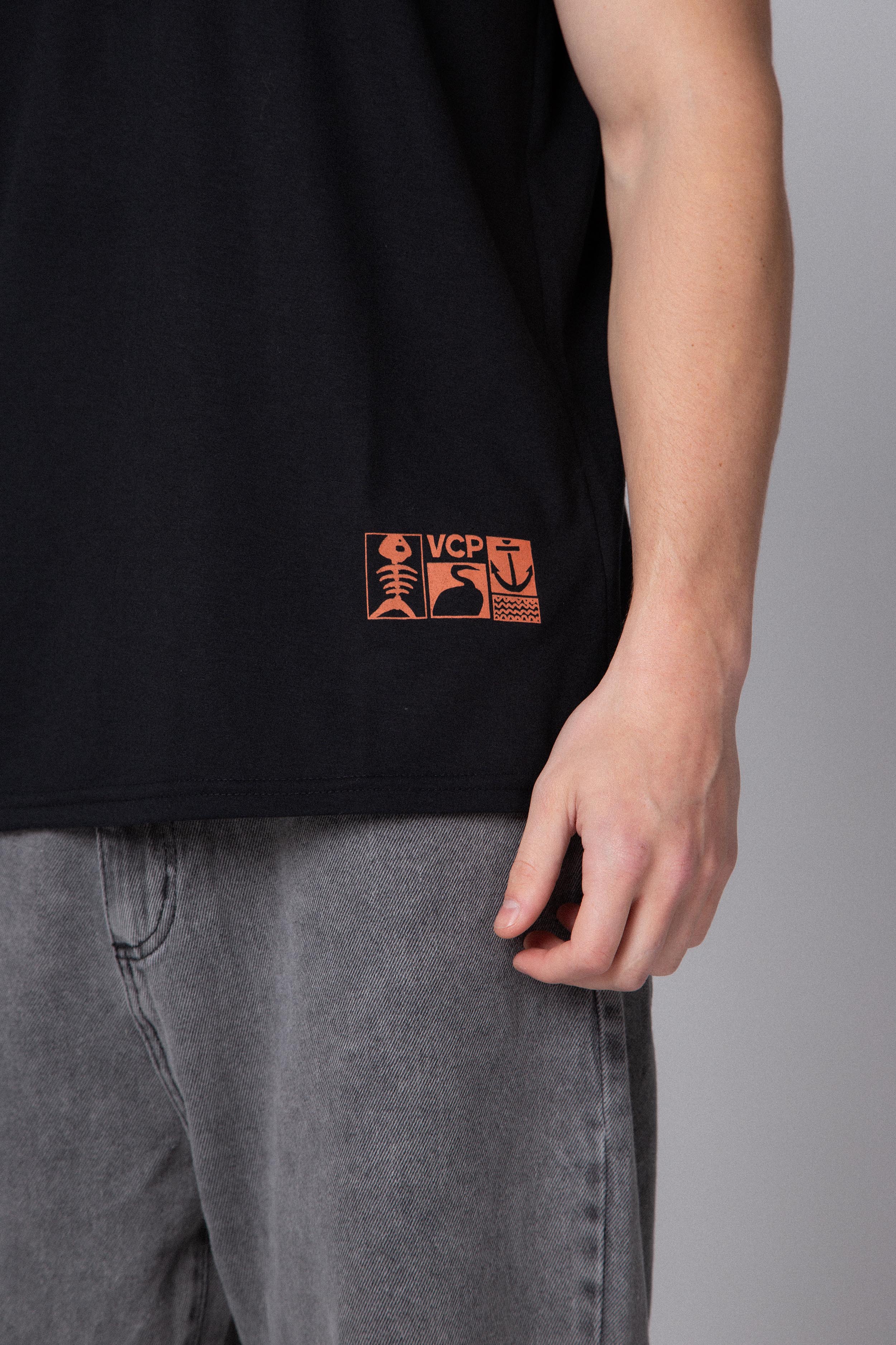 Remera Mar Negra