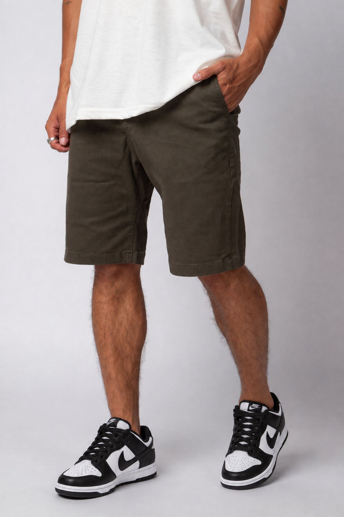 Bermuda Chino Prius Militar