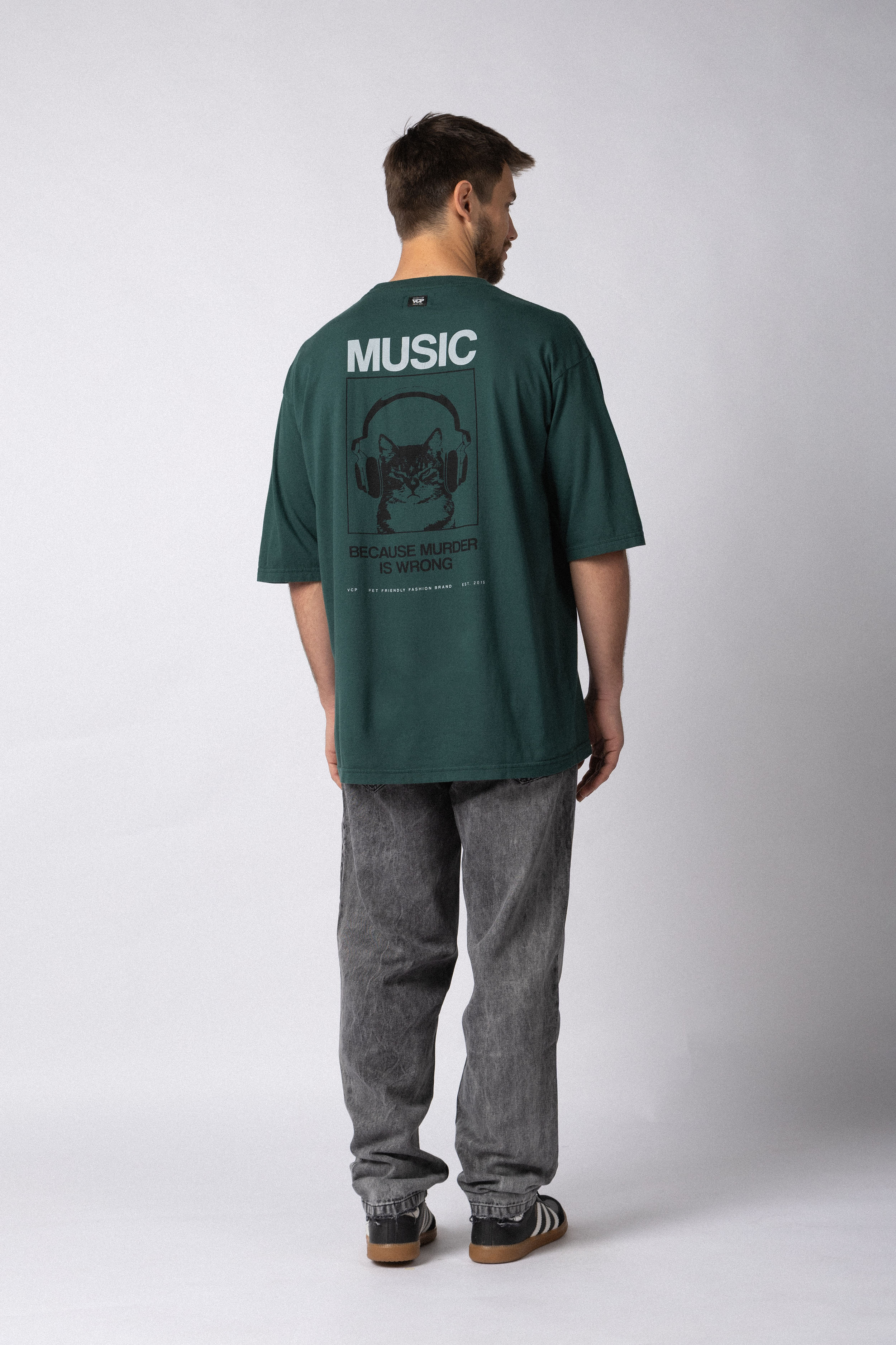 Remera Over Taz Murder Ingles
