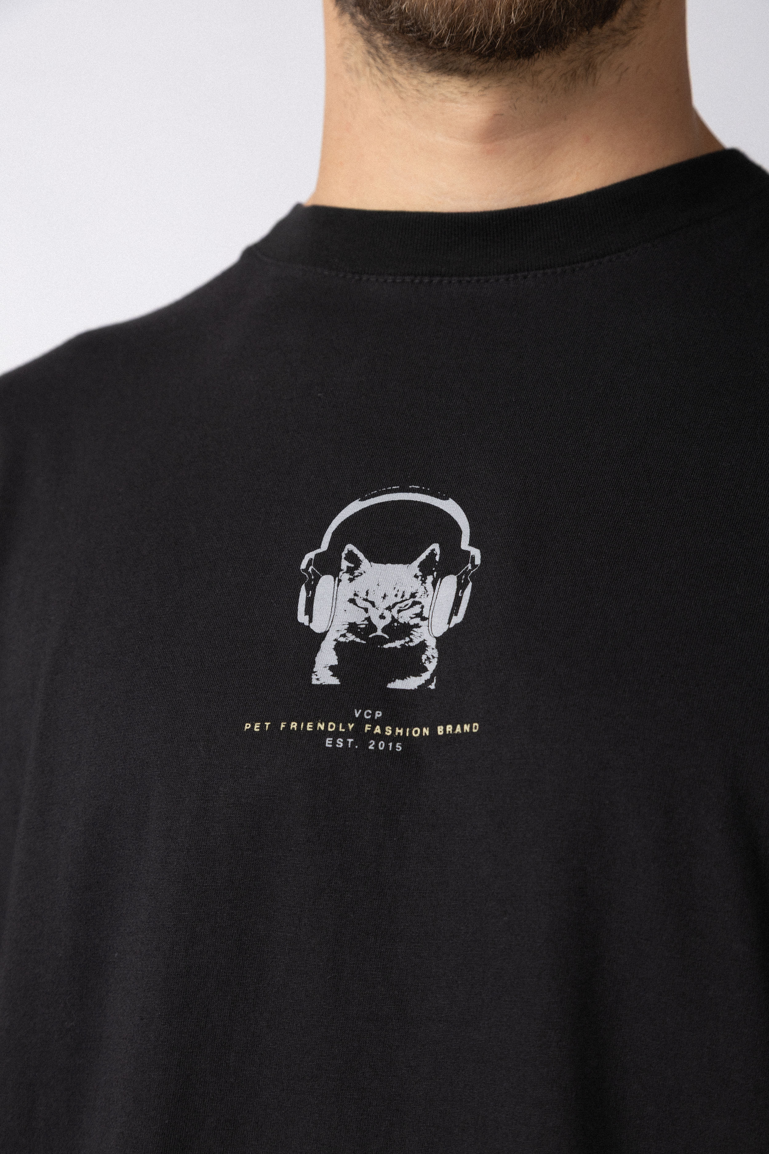 Remera Over Taz Murder Negra