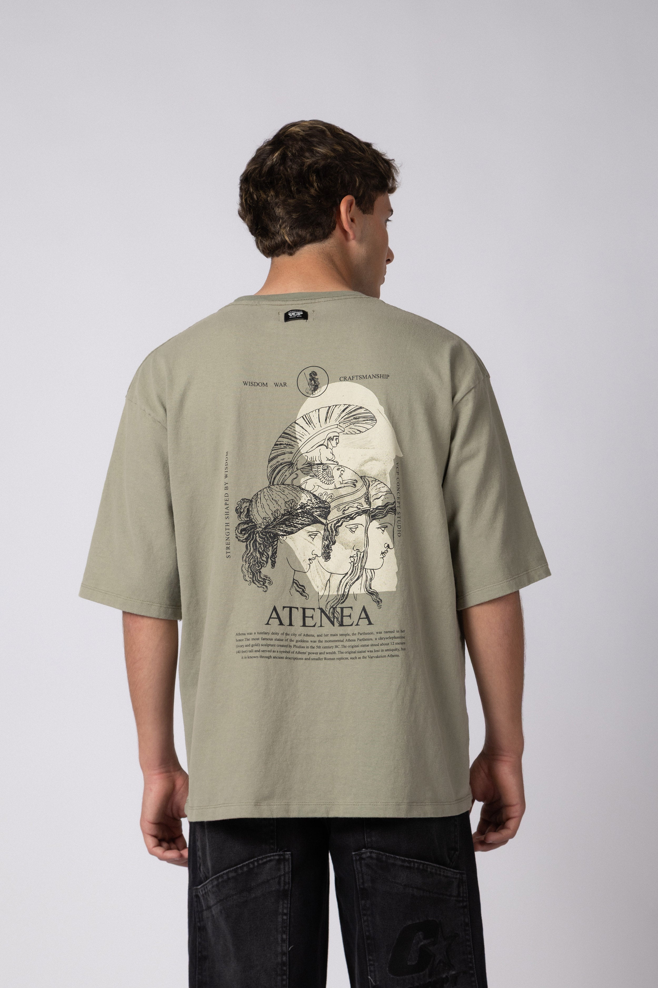 Remera Over Rhy Myth Oliva
