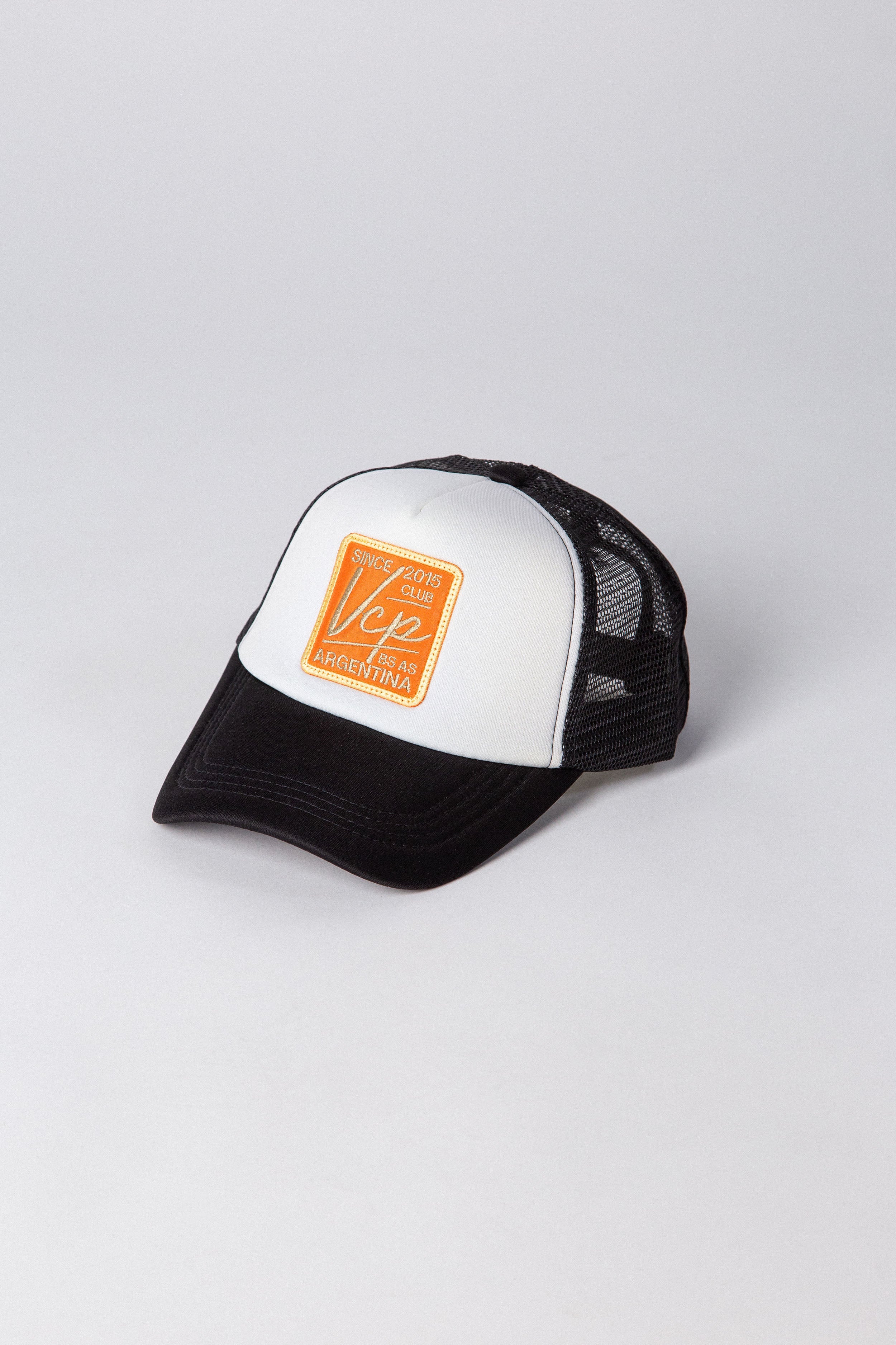 Gorra Trucker Negra Arg
