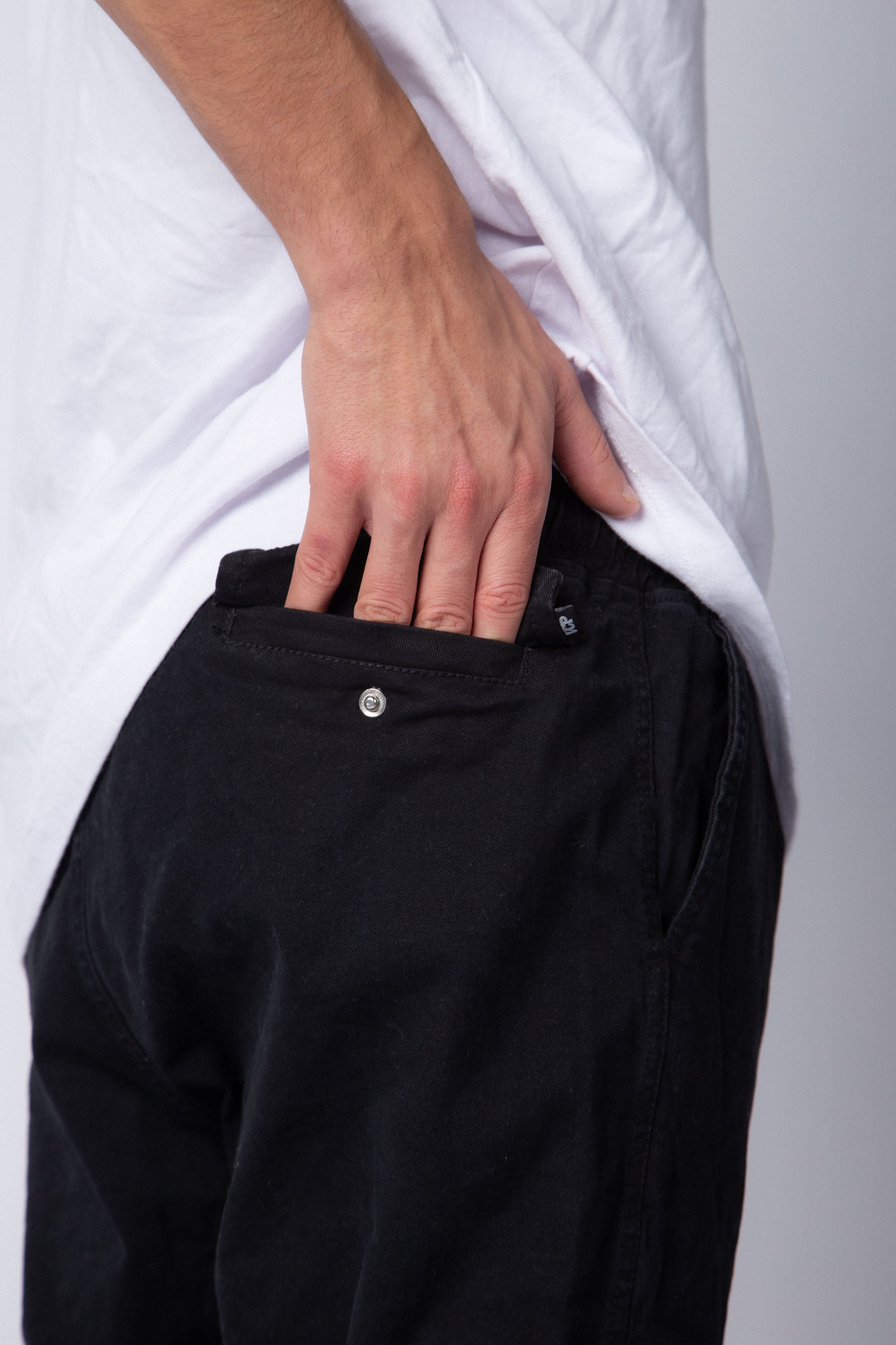 Jogger Cargo Lauren Negro