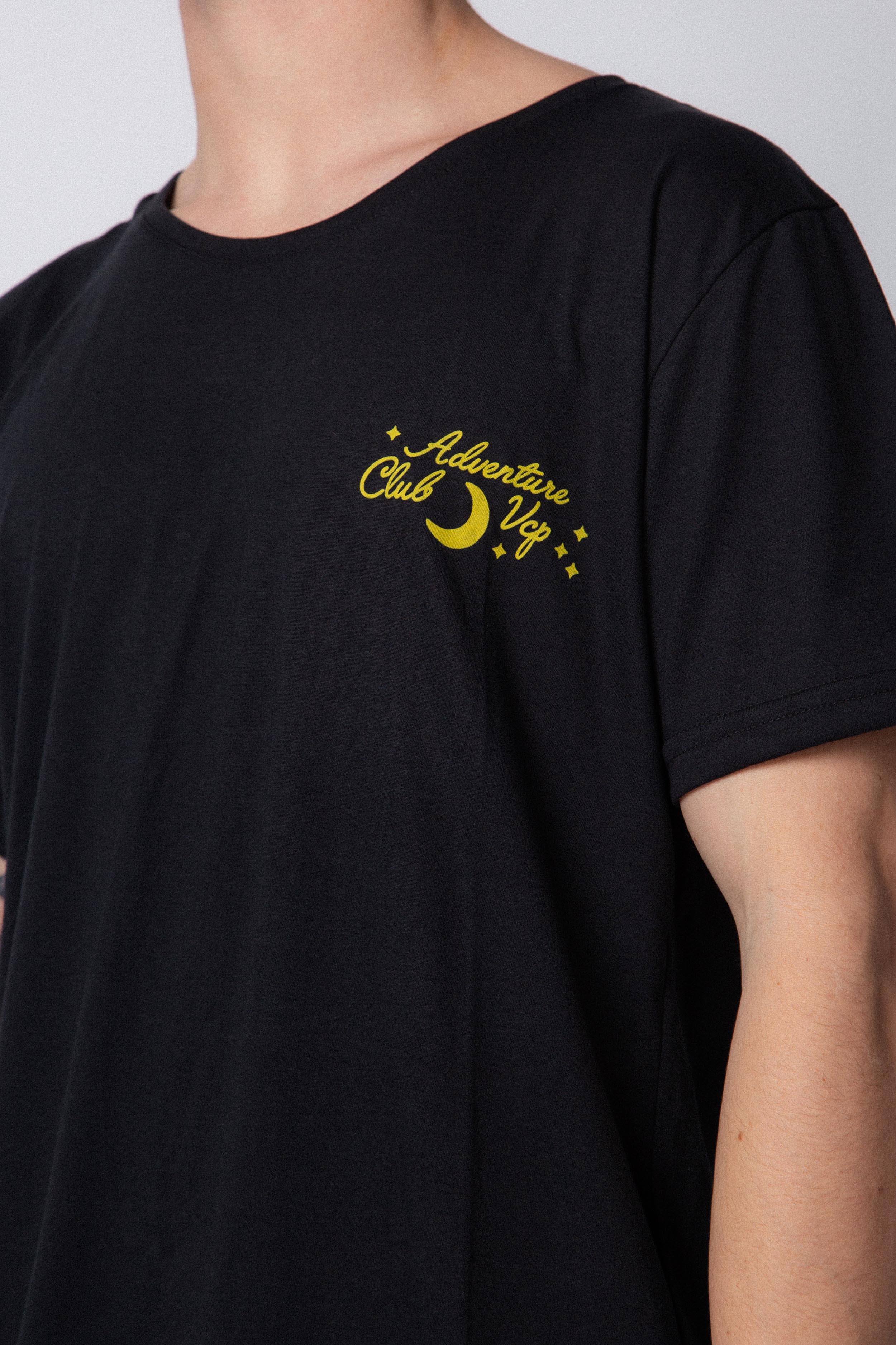 Remera Nature Negra